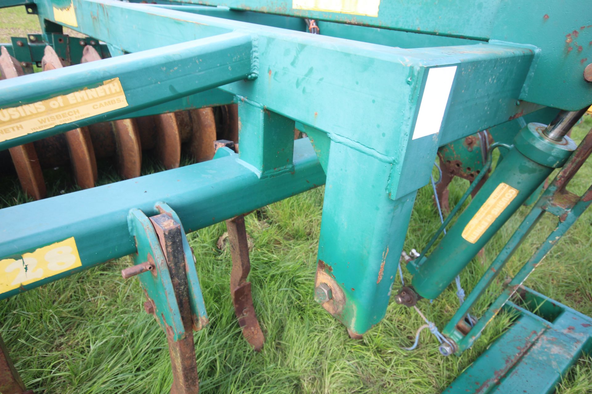 Cousins Type 28 3.4m trailed double press. With DD style rings and leading tines. From a local - Image 9 of 31