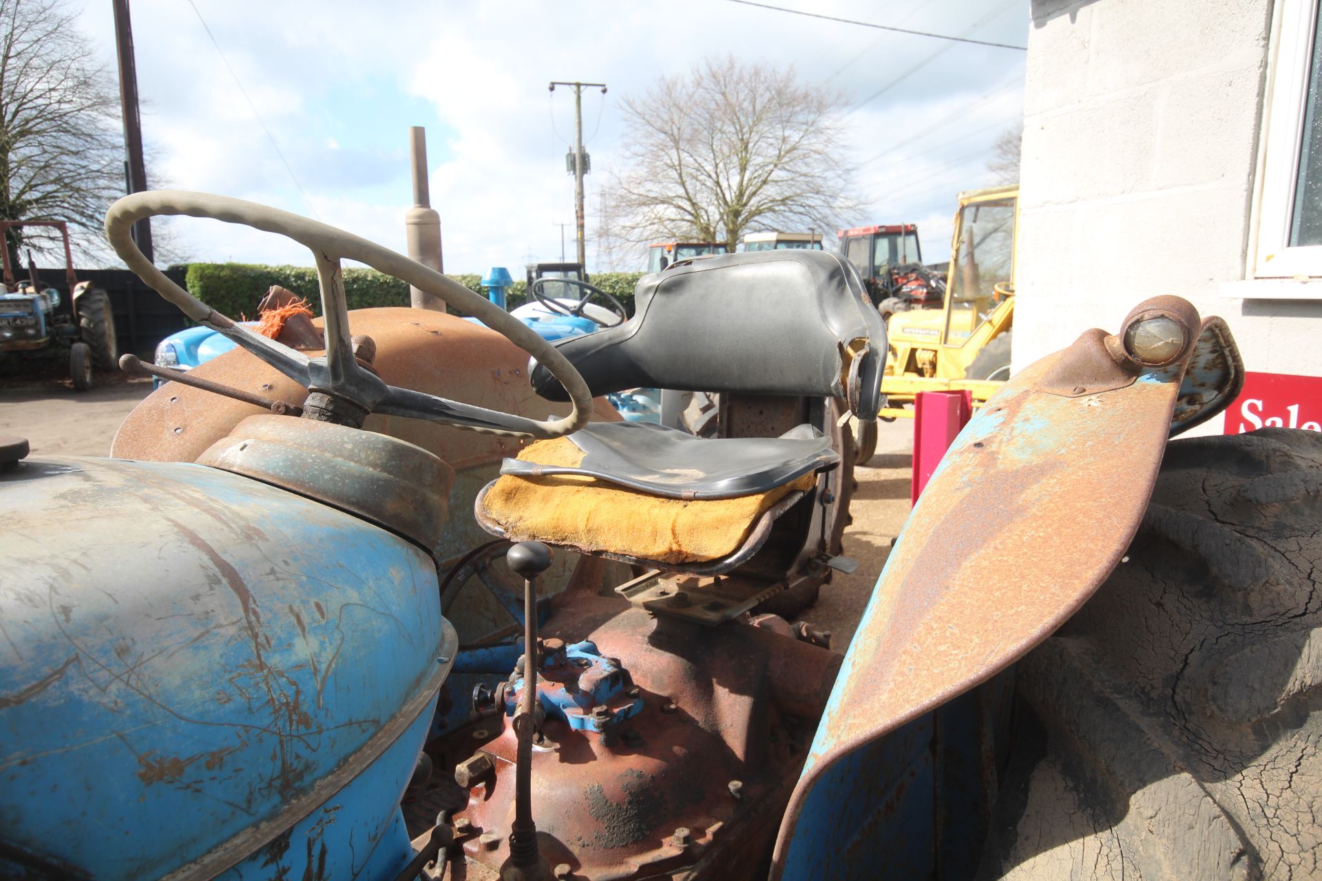 Fordson Super Major 2WD tractor. Key held. - Image 14 of 47