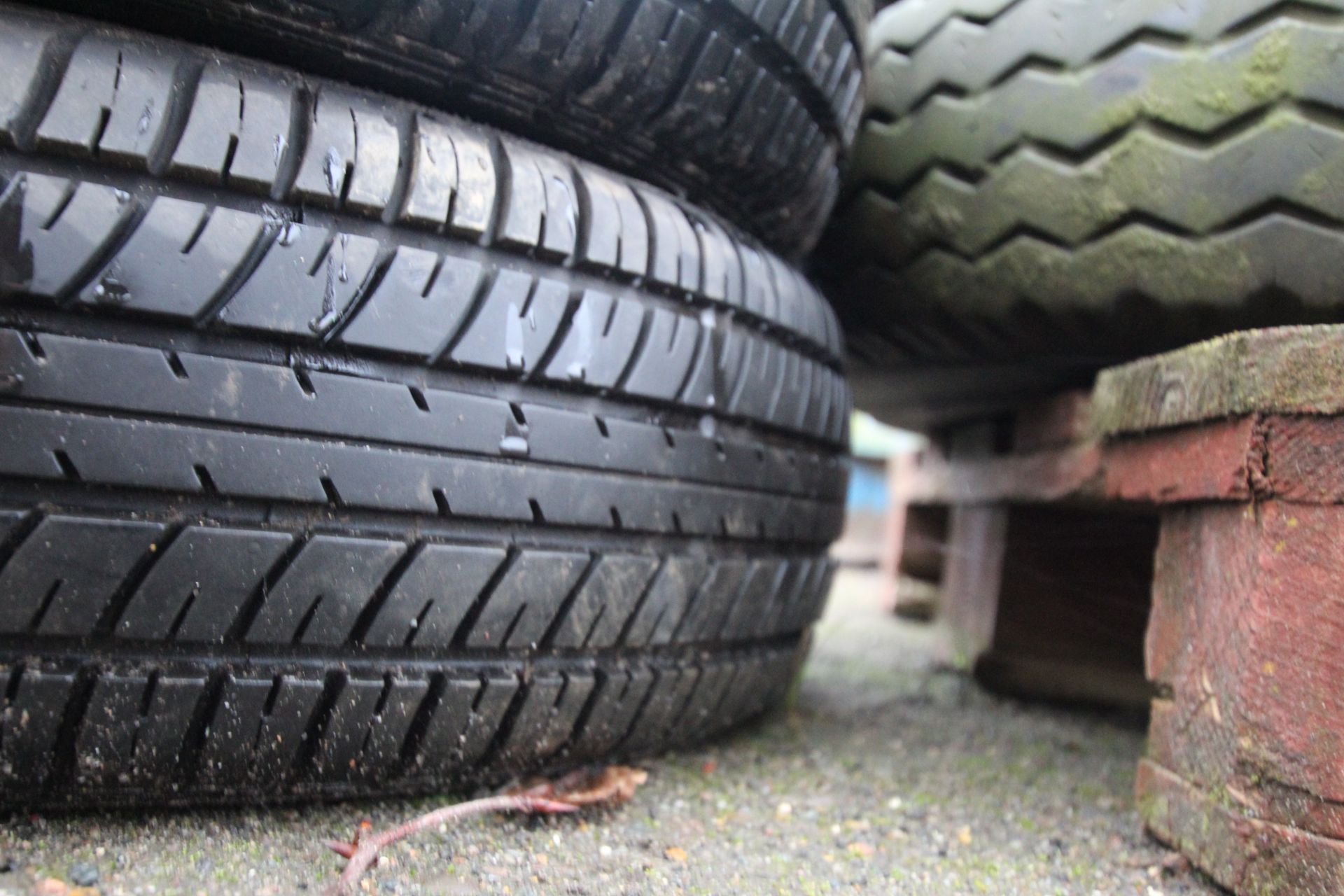 2x 185/65R15 tyres. - Image 4 of 4