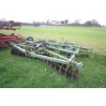 John Deere 3.5m trailed discs. For sale due to retirement. V