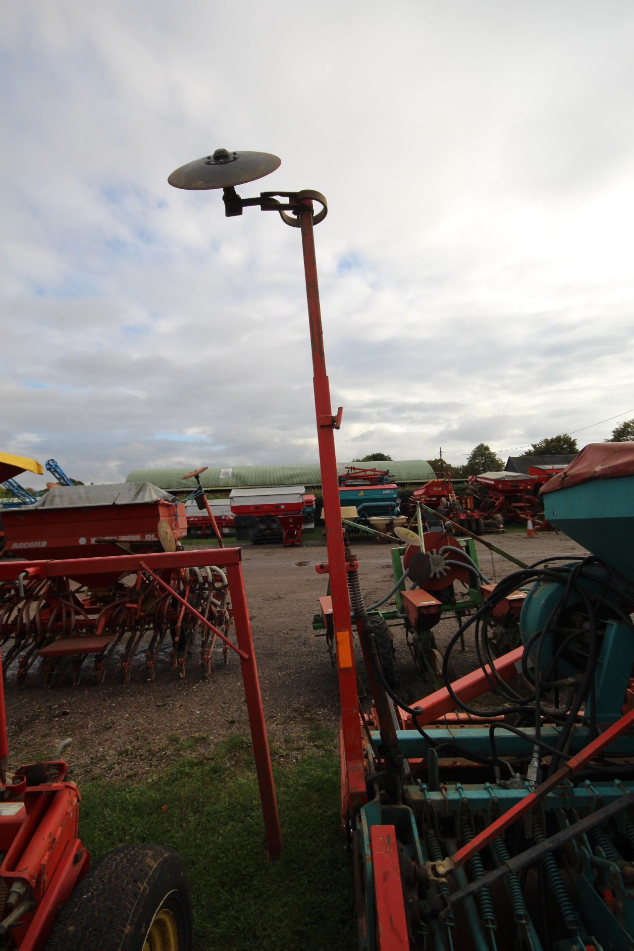 Maschio/ Sulky drill 4m combination. Comprising Maschio DM4000 power harrow coupled to Sulky SPI - Bild 25 aus 37