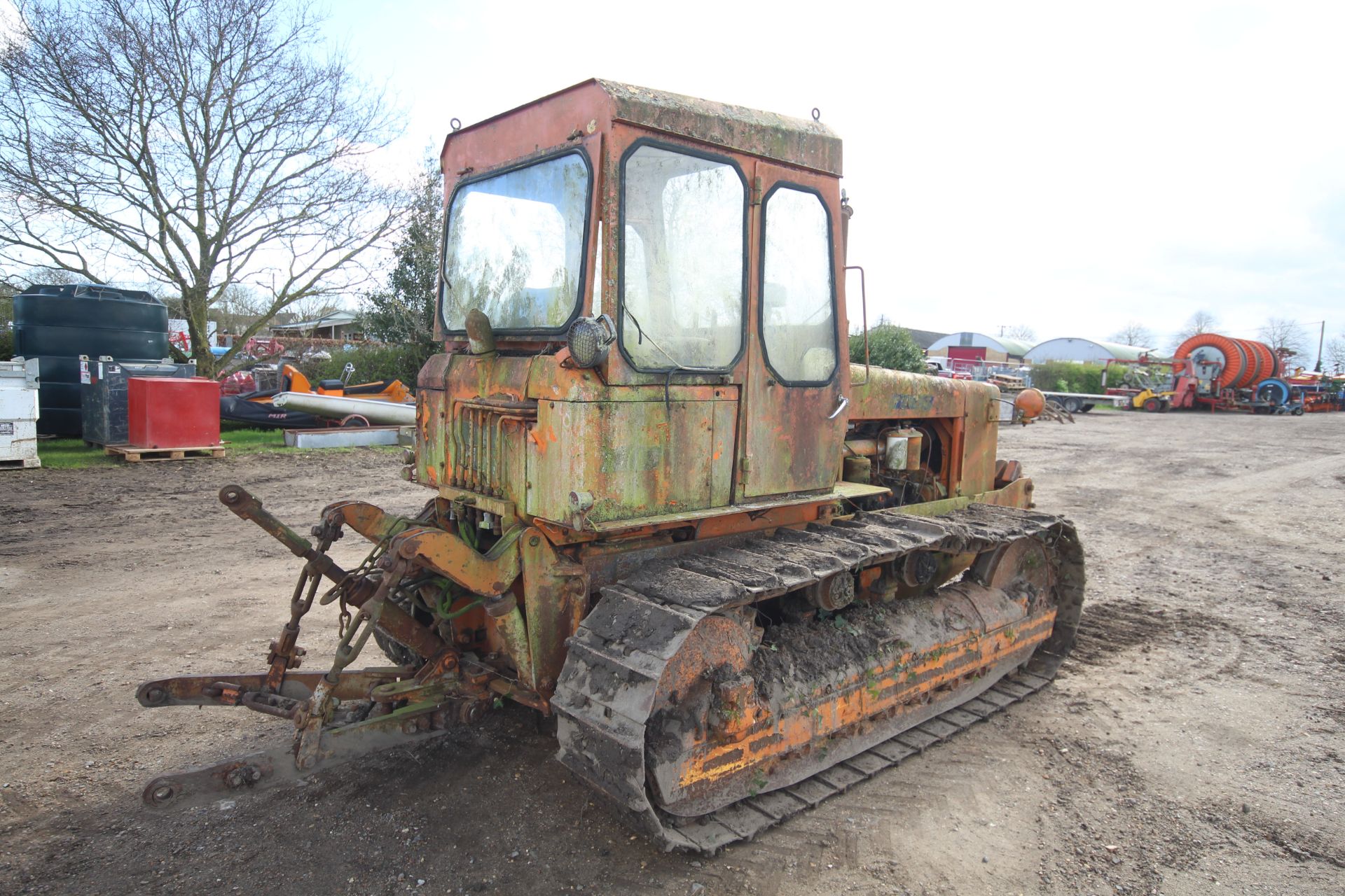 Fiat 100c steel tracked crawler. With Turner rear linkage. Owned from new. Unused for some time - Image 3 of 58
