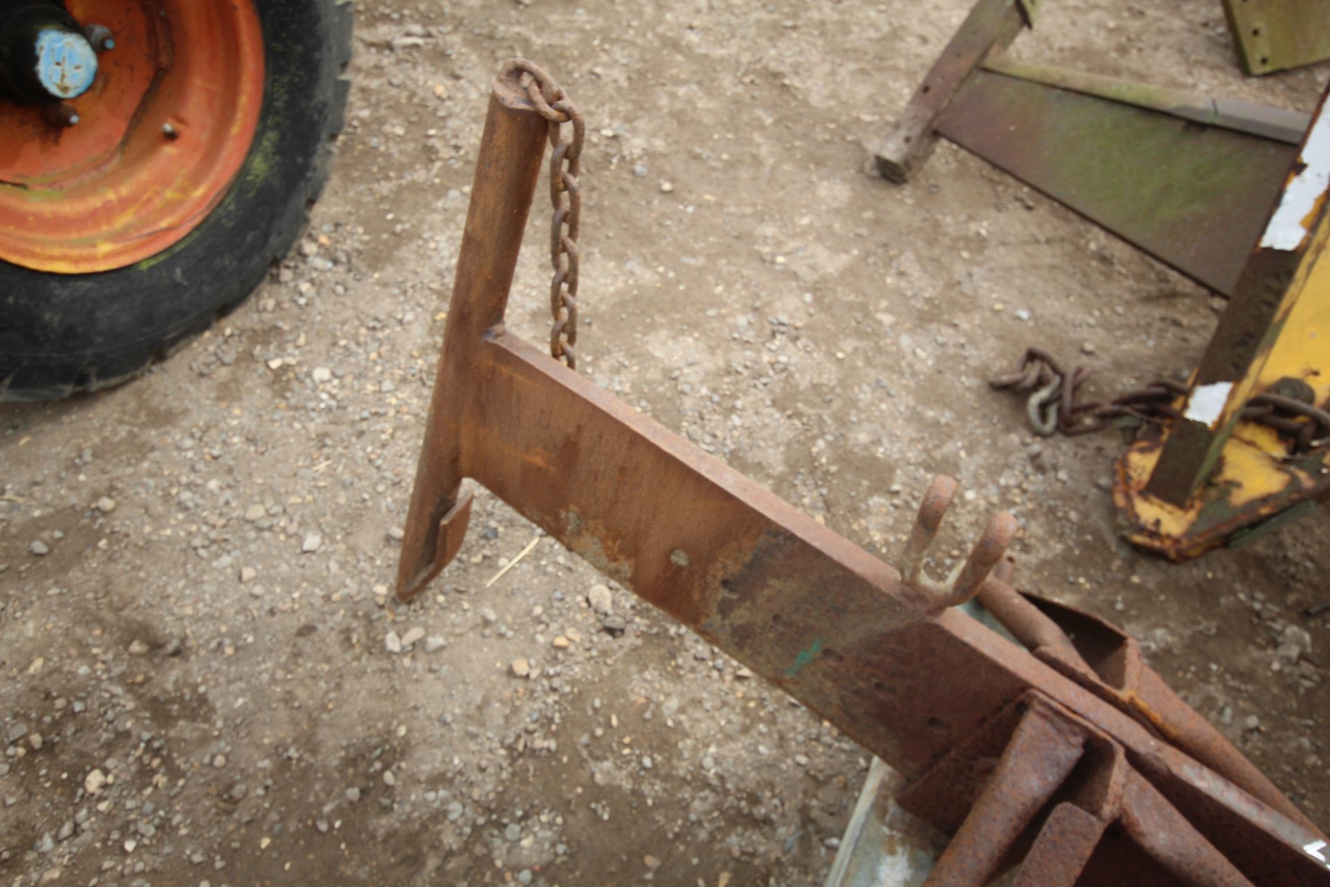 Linkage mounted mole drainer. - Image 6 of 7