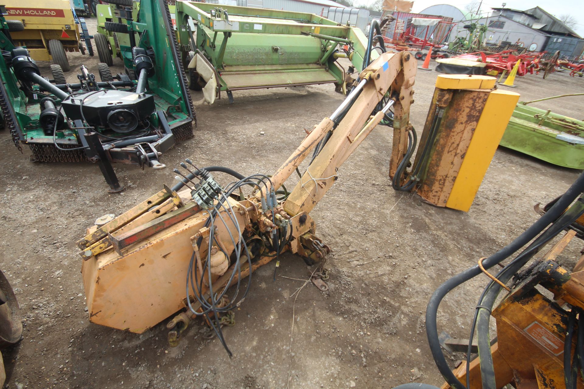 Bomford B468 linkage mounted hedge cutter. V