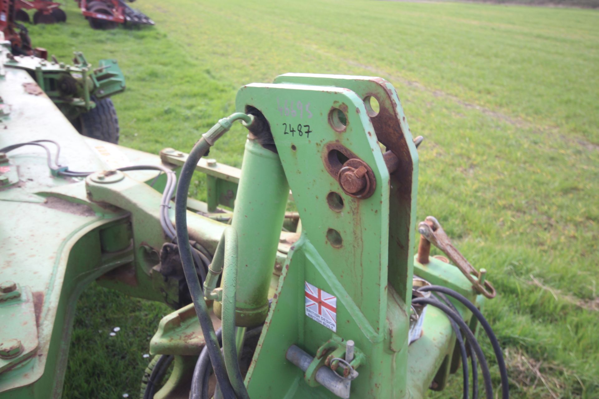 Dowdeswell 140 MA 5+1F reversible plough. With hydraulic press arm. Refurbished by Agri-Hire 2019. - Image 4 of 25