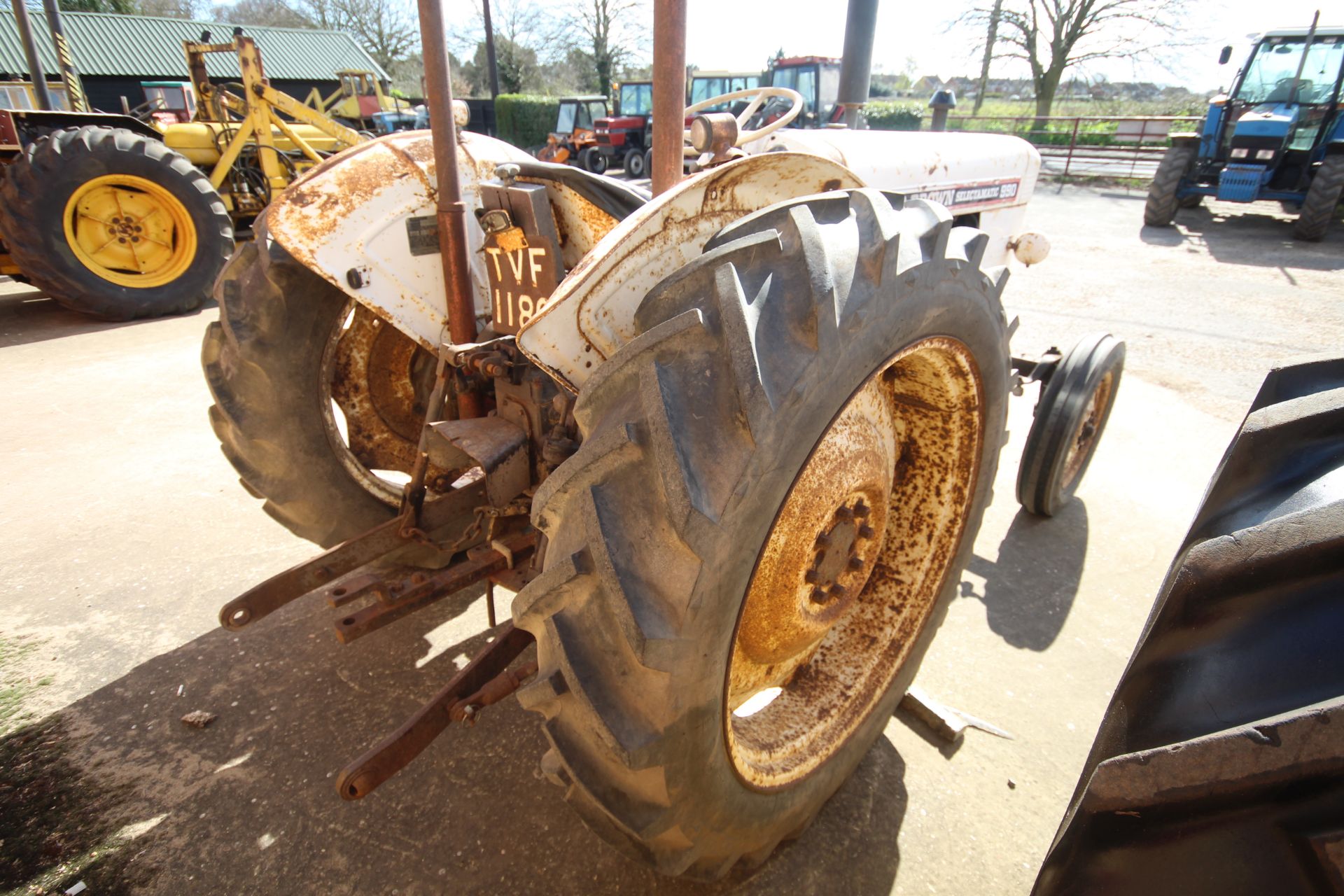 David Brown 990 Selectamatic 2WD tractor. Registration TVF 118G. Date of first registration 10/04/ - Image 3 of 50