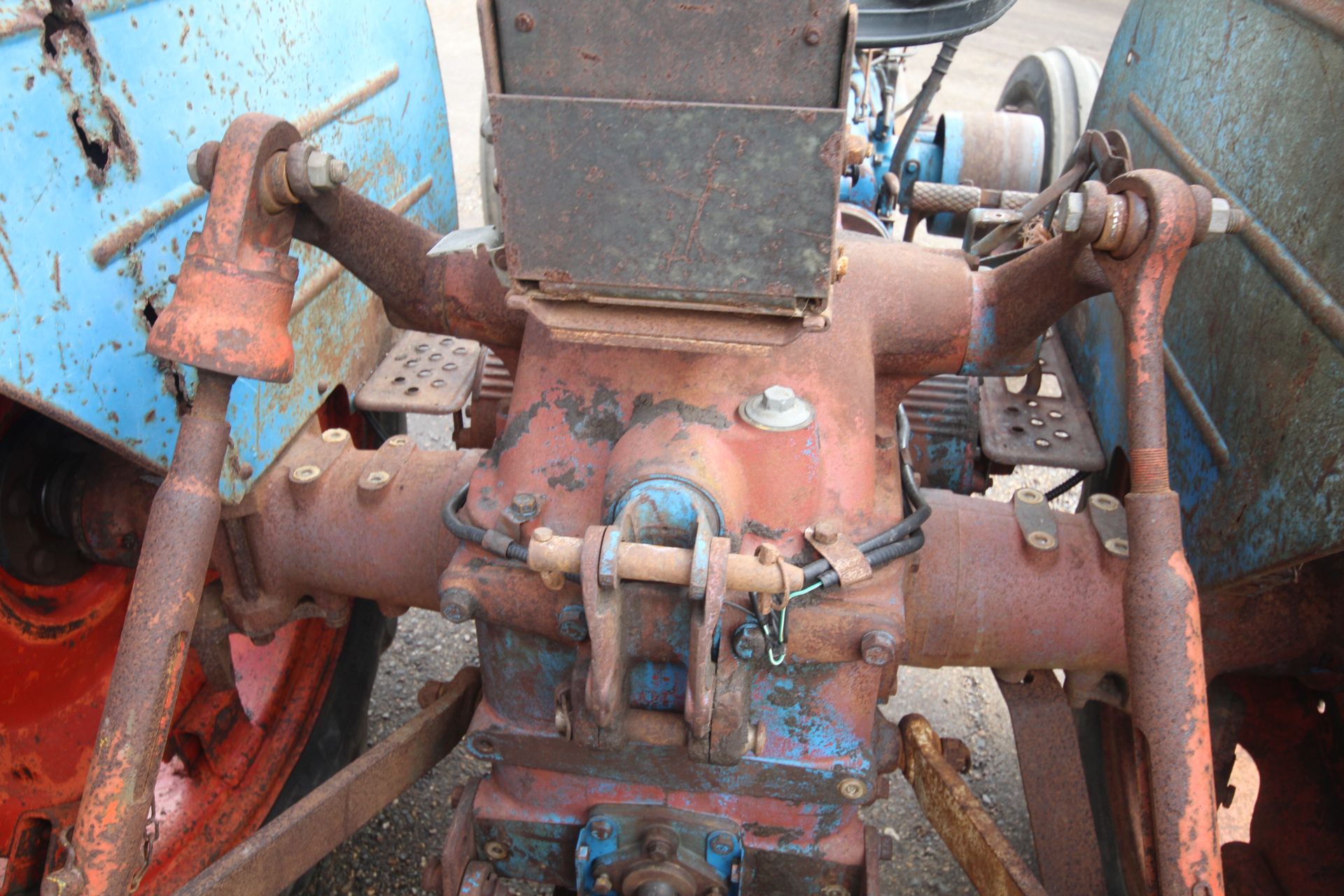 Fordson Super Major 2WD tractor. Key held. - Image 19 of 47