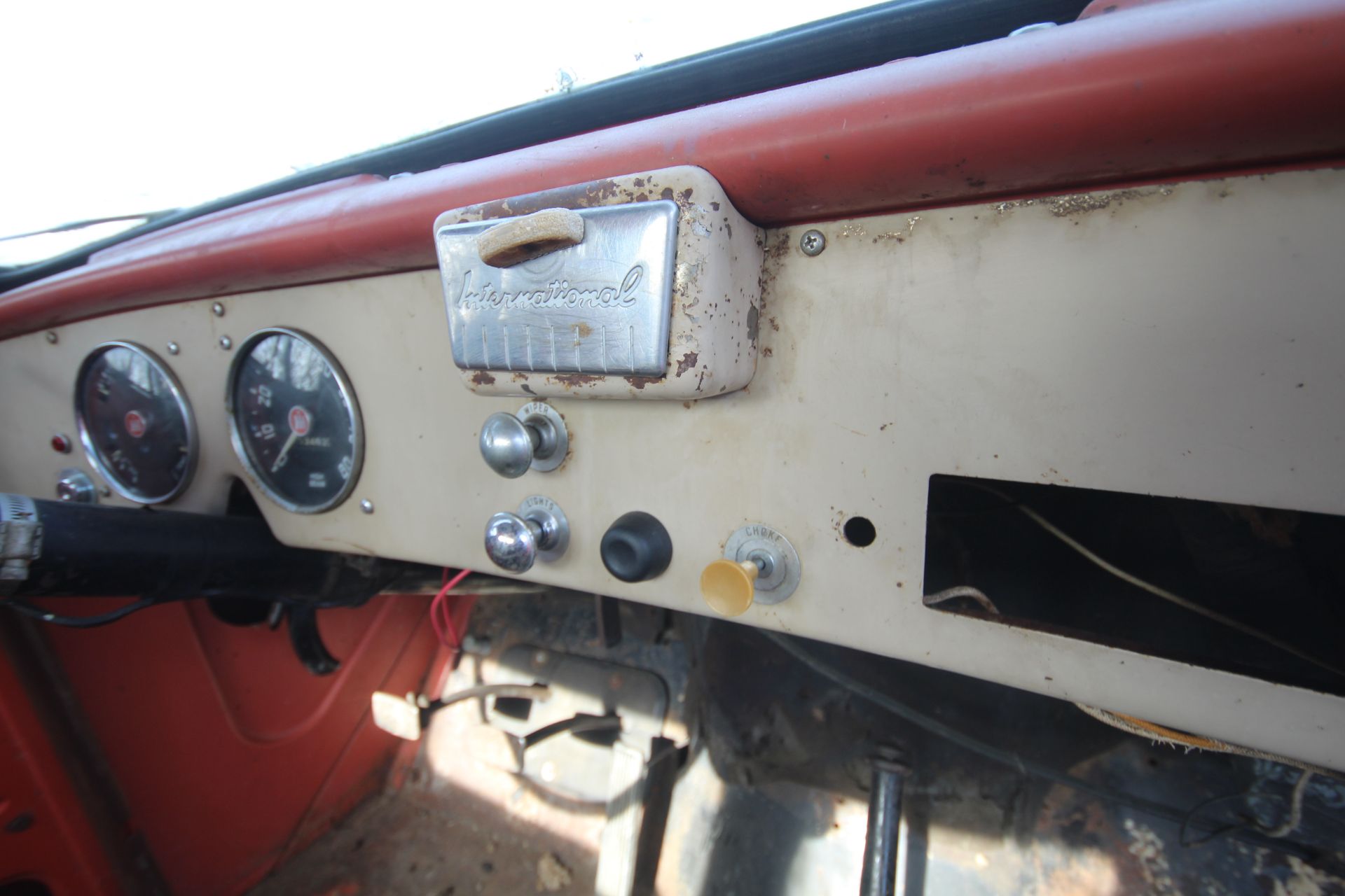 International R100 petrol pick-up. Registration 161 XVY. 1954. Vendor reports a lot of - Image 43 of 54