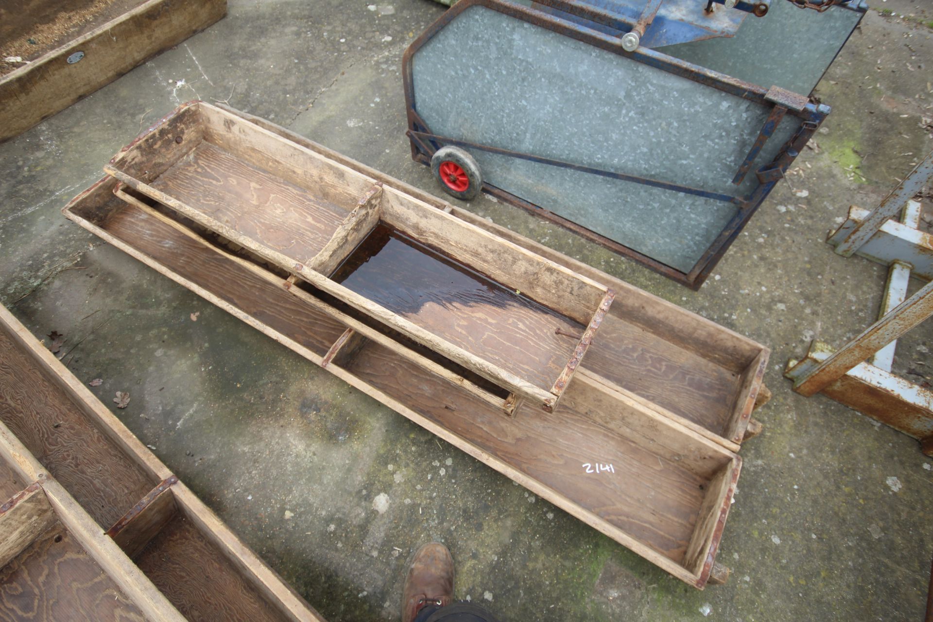 4x wooden sheep troughs. V