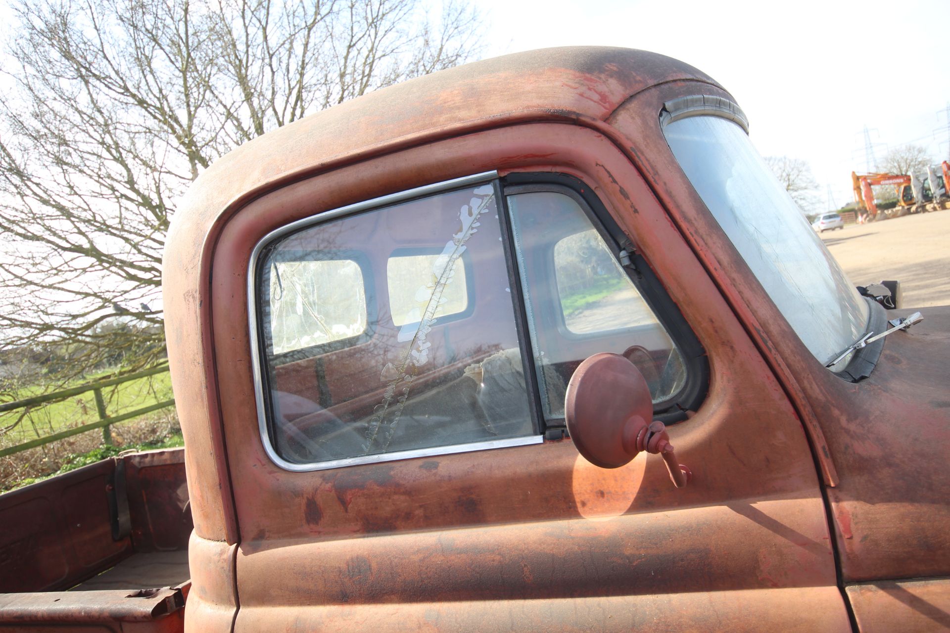 International R100 petrol pick-up. Registration 161 XVY. 1954. Vendor reports a lot of - Image 15 of 54