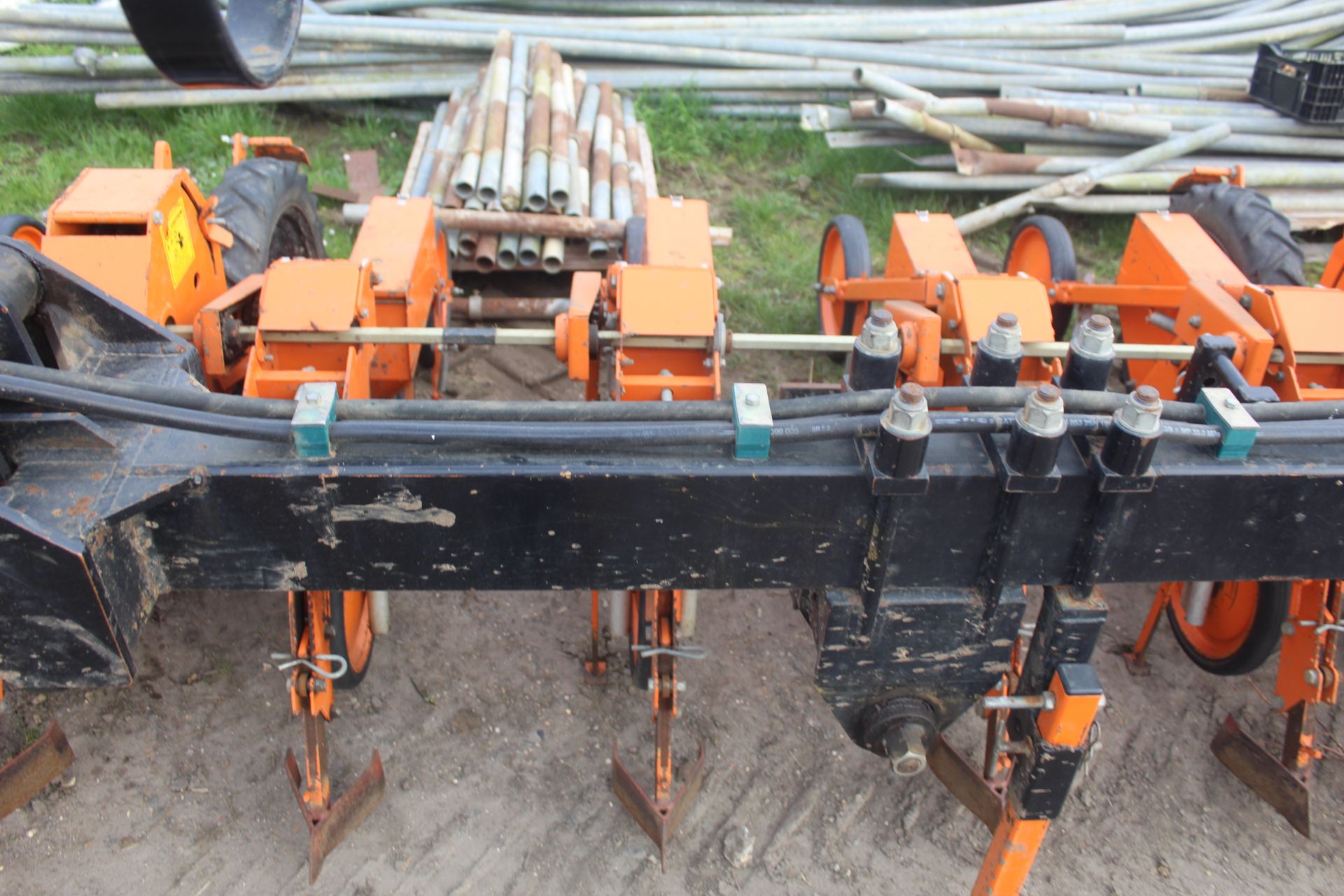 Stanhay Rallye 592 hdraulic folding 12 row beet drill. With bout markers. V - Image 6 of 28