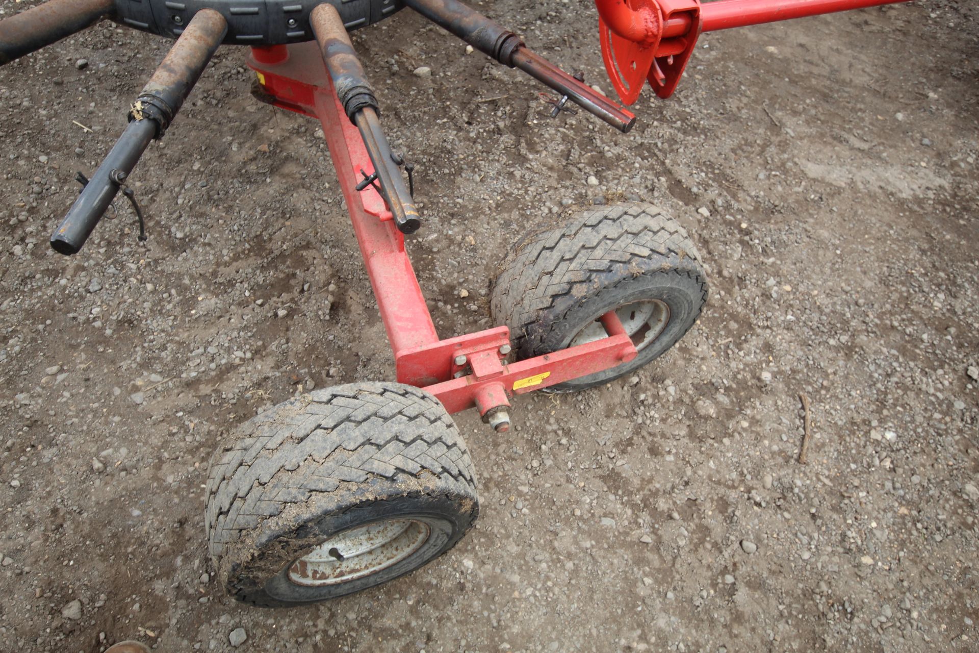 Lely Hibiscus 458S single rotor rake. Serial number 0003127837. V - Image 12 of 15