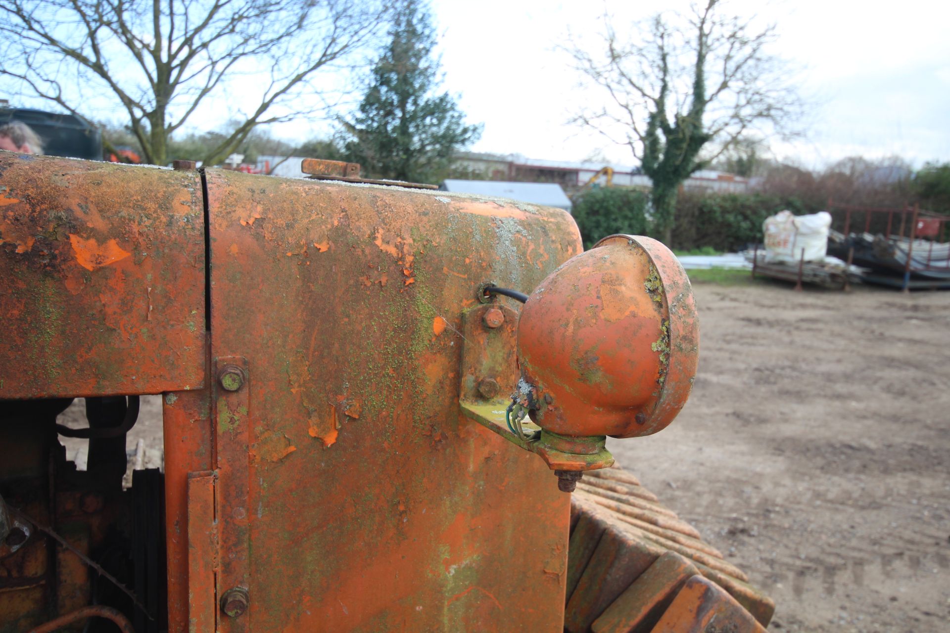 Fiat 100c steel tracked crawler. With Turner rear linkage. Owned from new. Unused for some time - Image 45 of 58