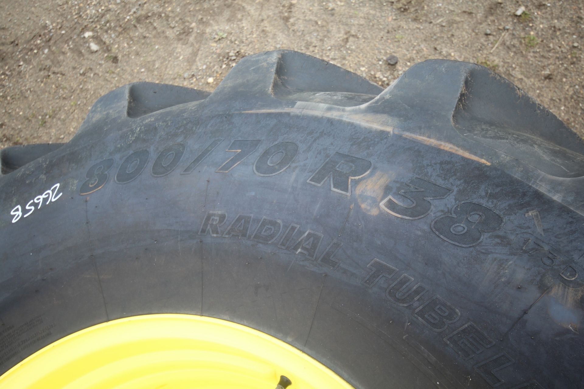 Pair of 800-70R38 wheels and tyres @ 90%. On John Deere 10-stud centres. Ex-6215. V - Image 6 of 12