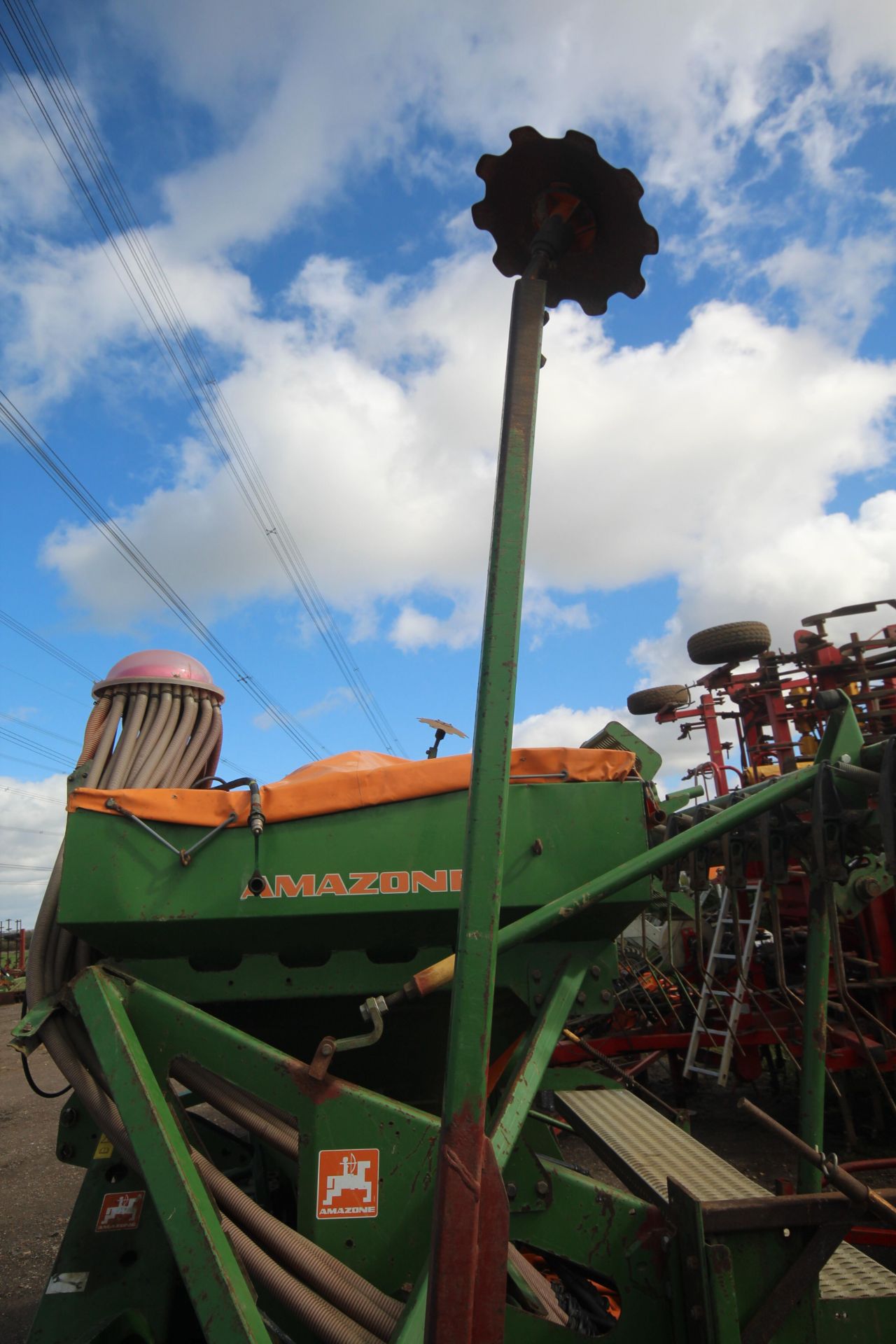 Amazone KE403 4m combination drill. 2005. With disc coulters, pre-em and tramlime. Manual, Control - Image 24 of 44