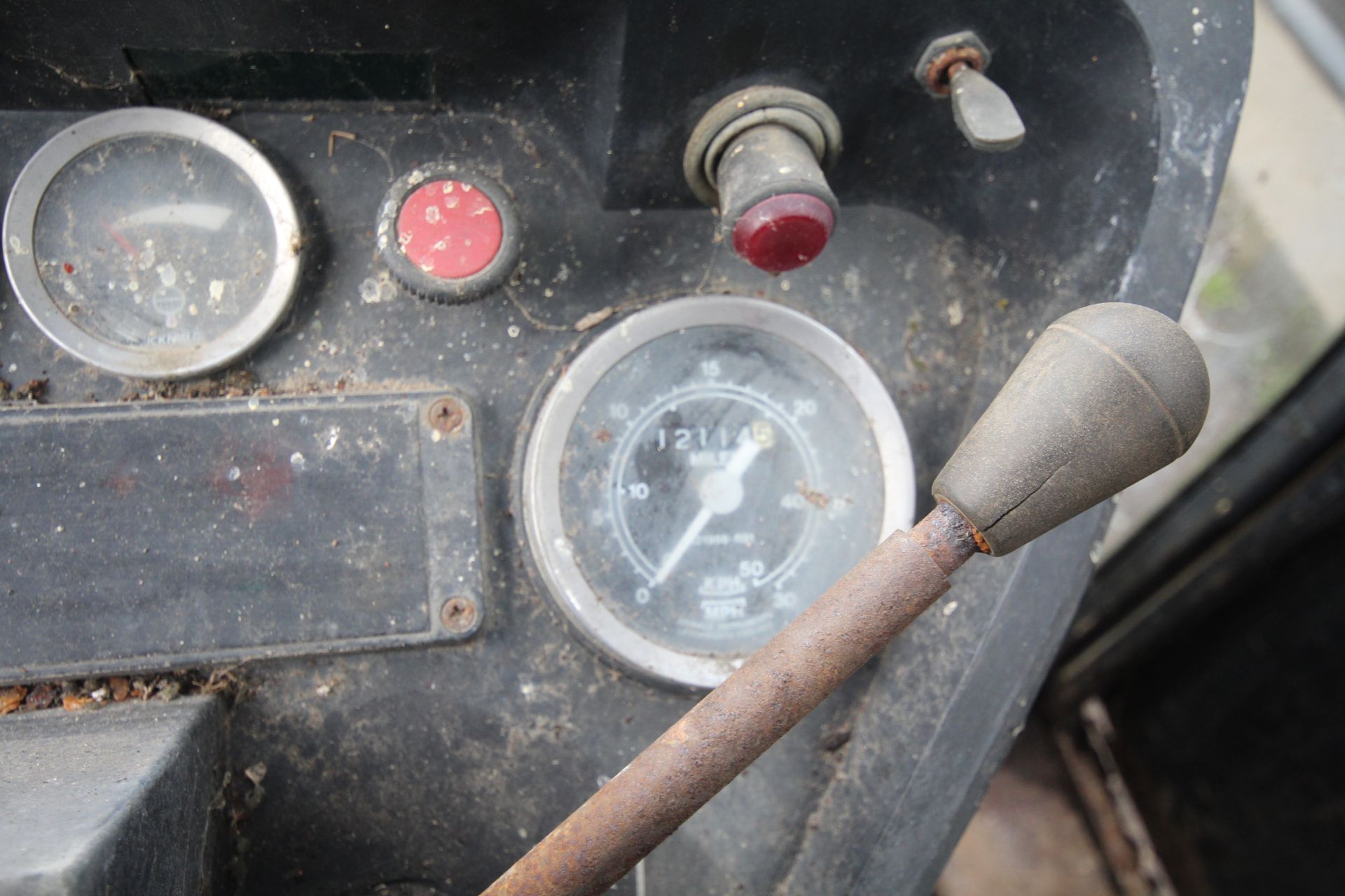 International 248 2WD tractor. Registration SPV 499W. Date of first registration 01/06/1981. Showing - Image 65 of 73