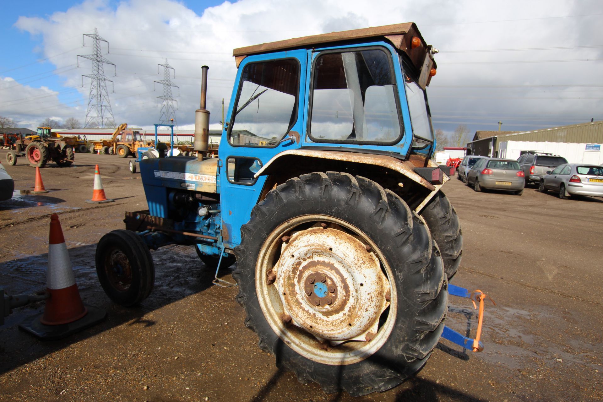 Ford 4000 2WD tractor. Registration TEV 117N. Date of first registration 01/08/1974. 6,619 hours. - Image 3 of 50