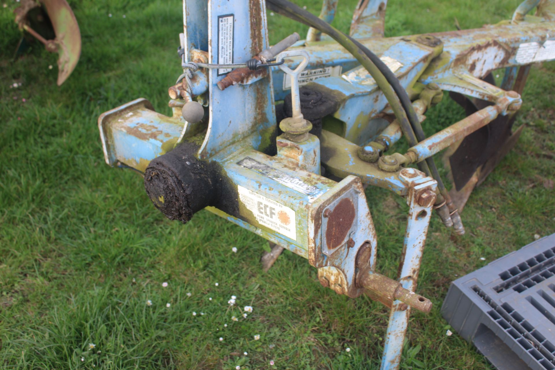 Lemken DL3+1F reversible plough. For sale due to retirement. V - Image 3 of 24