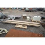 Various scaffold boards.