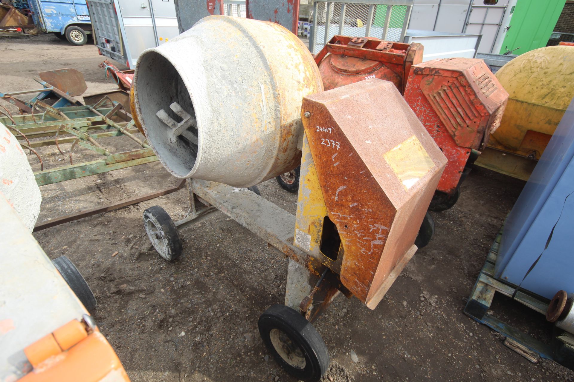 Site cement mixer. With diesel engine. Manual held.