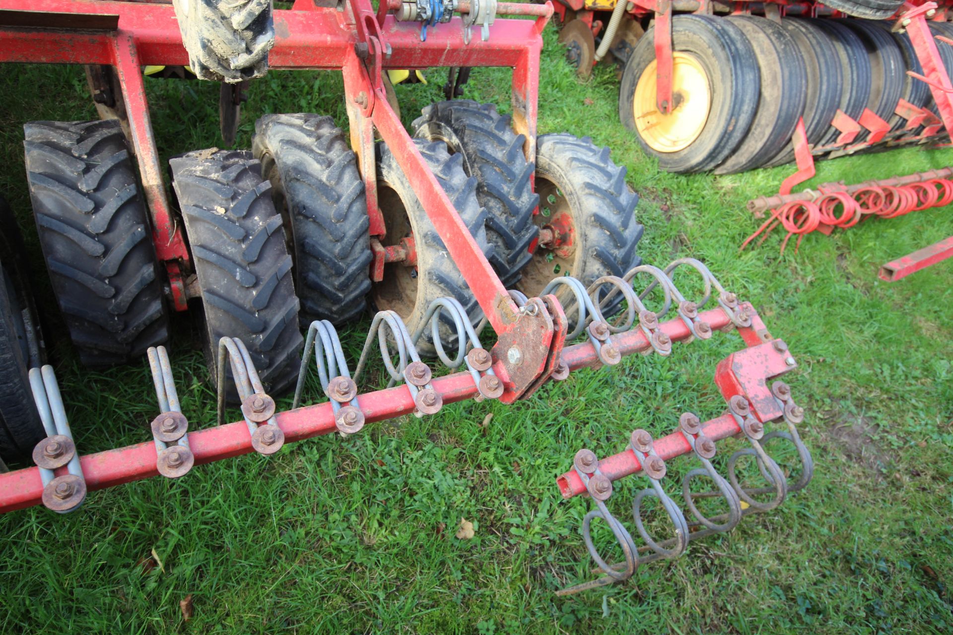 Horsch CO4 4m tine drill. With tramline, control box, various spares and manuals. V. - Bild 27 aus 54