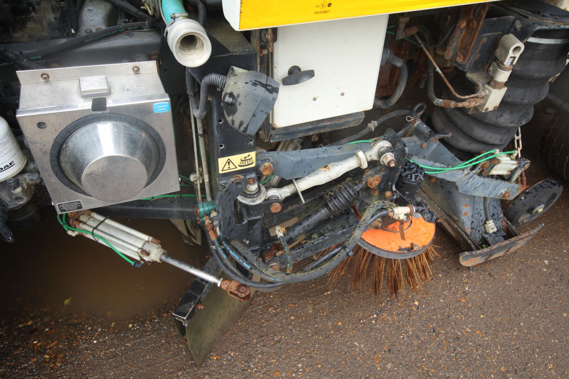 Leyland DAF FA LF45.160 7.5T LHD 4x2 sweeper. Registration CN60 CAV. Date of first registration 12/ - Image 20 of 70