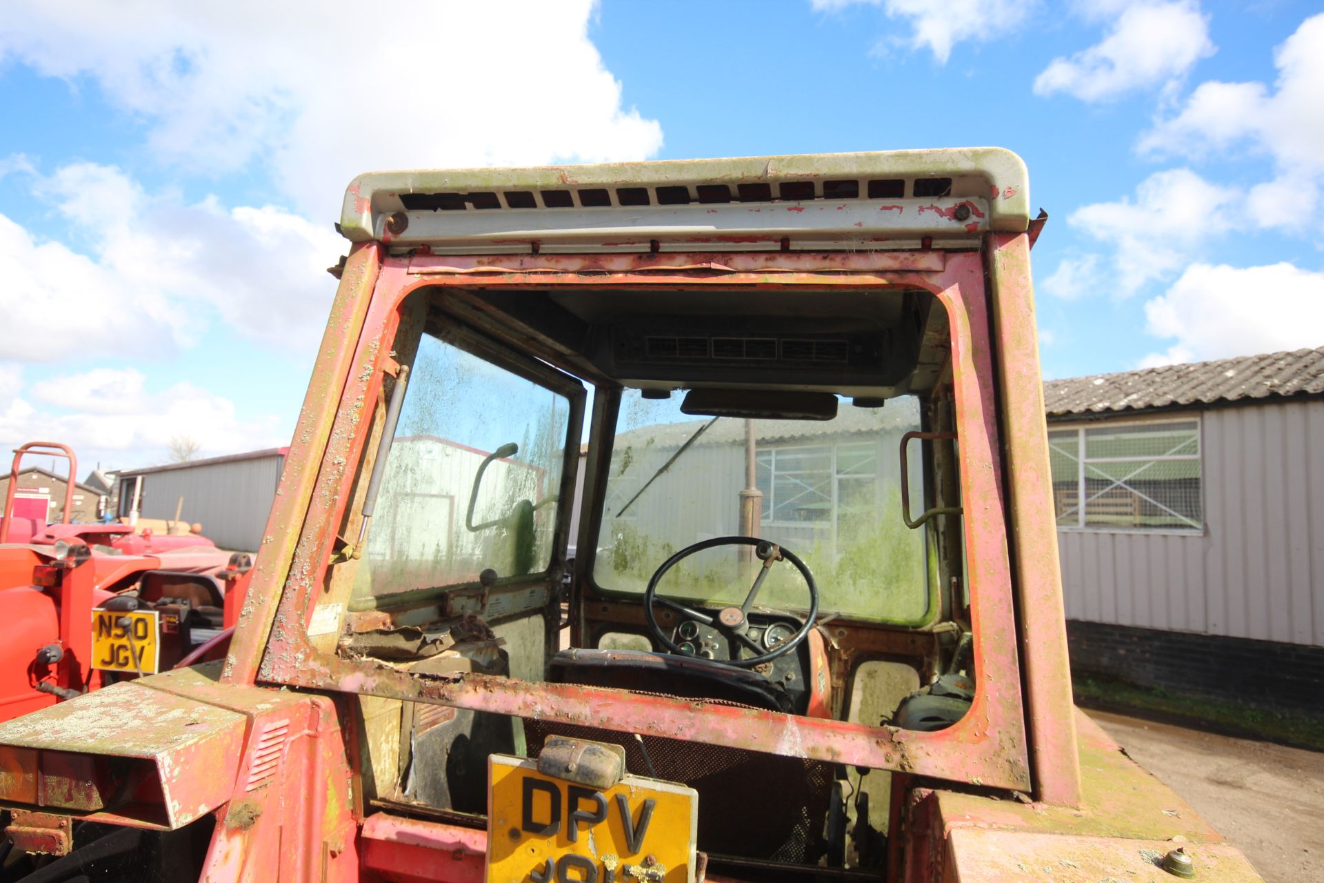 Massey Ferguson 550 2WD tractor. Registration DPV 391T (no paperwork). Date of first registration - Image 19 of 54