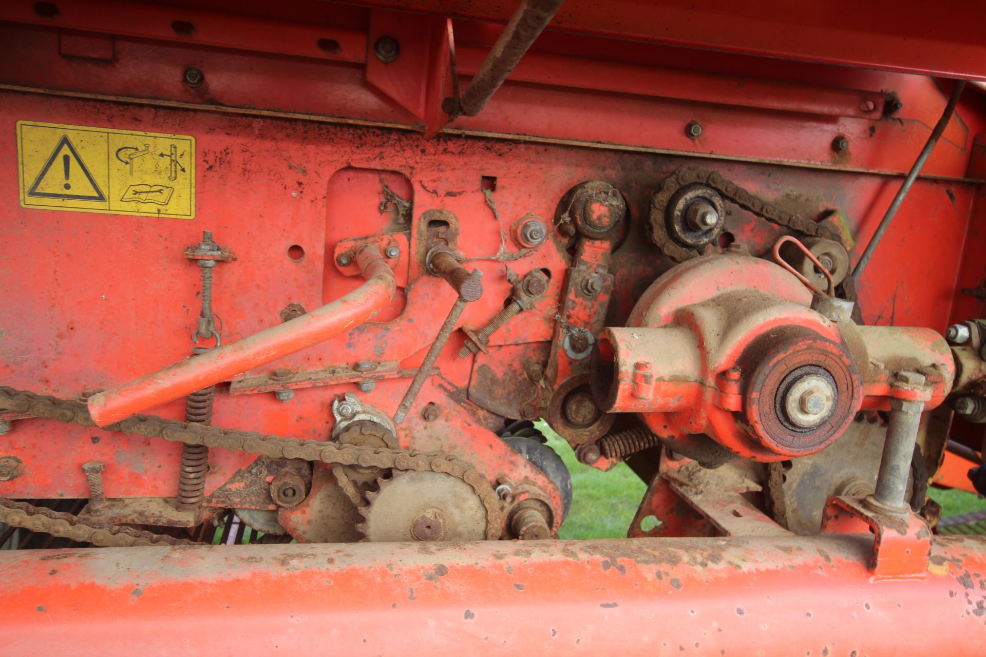 Grimme DL1700 Variant carrot/ onion harvester. With star cleaners. Control Box held. V - Image 61 of 61