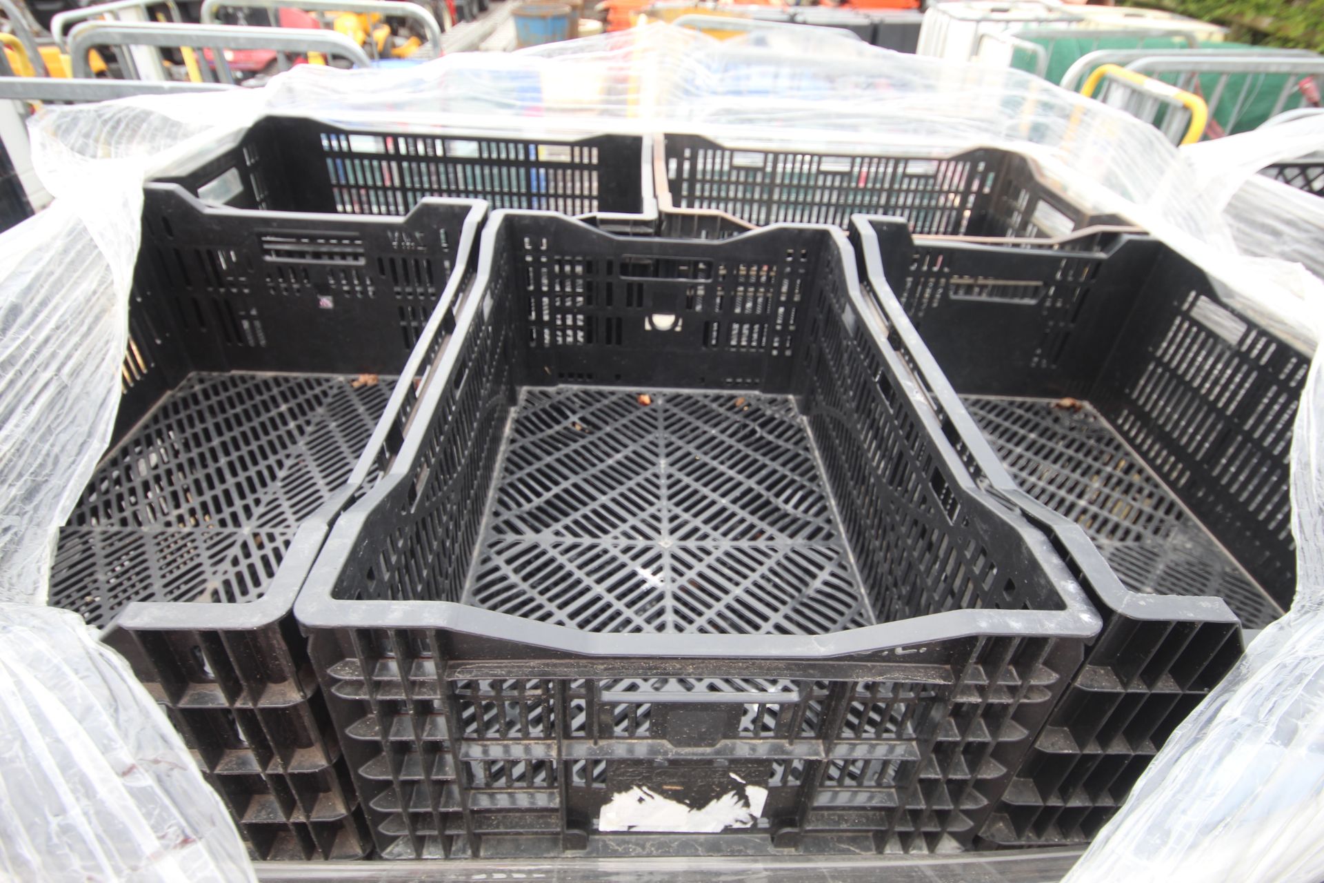 30x plastic produce crates. - Image 2 of 2