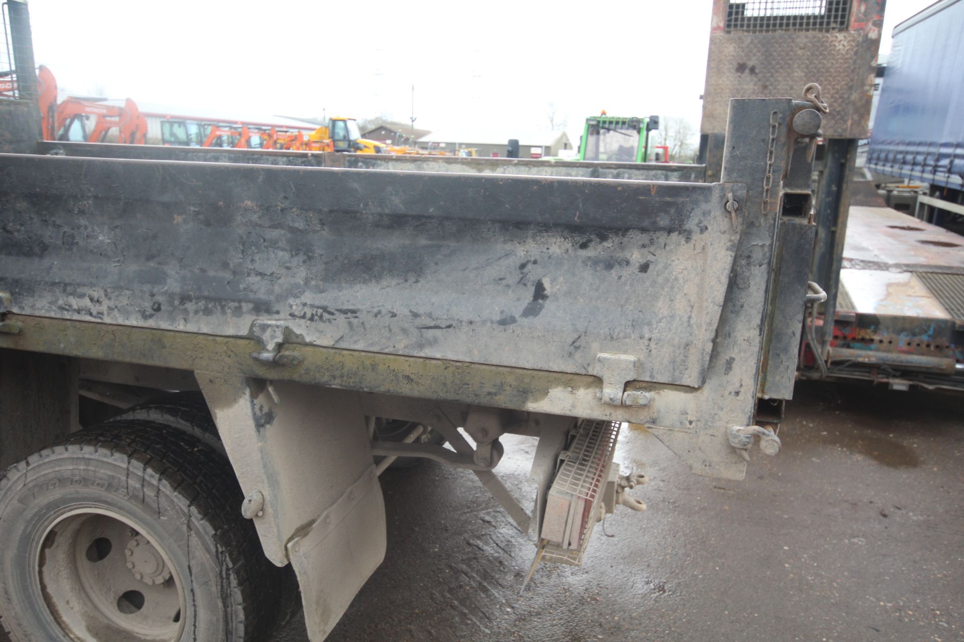 Leyland DAF FL45-150 7.5T manual 4x2 drop side tipper. Registration DX11 GHZ. Date of first - Image 24 of 53