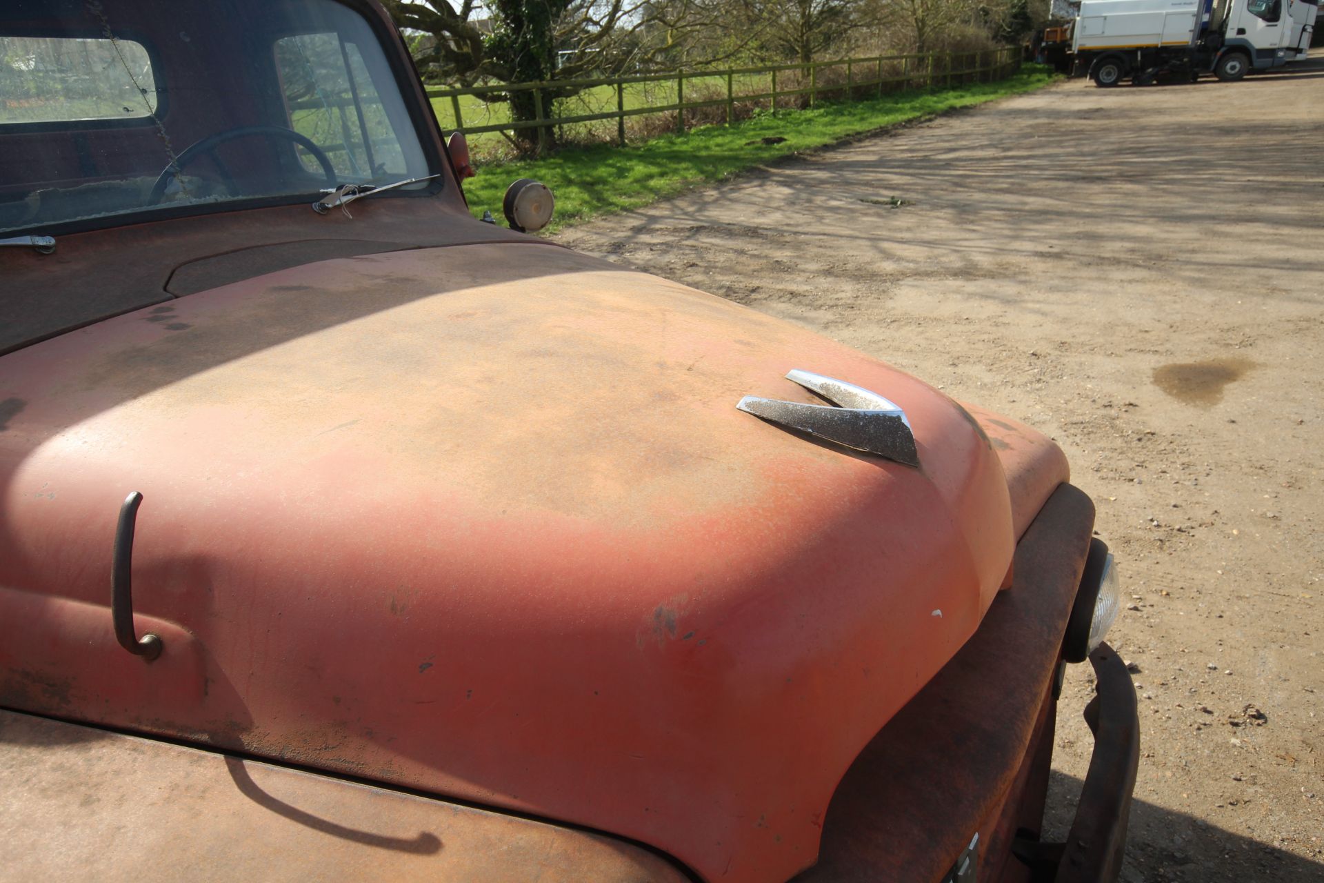 International R100 petrol pick-up. Registration 161 XVY. 1954. Vendor reports a lot of - Image 9 of 54