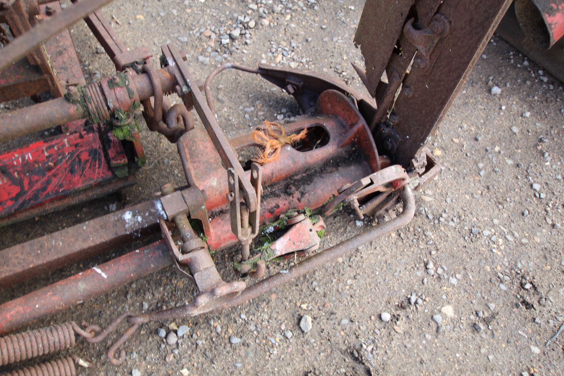 **CATALOGUE CHANGE** International B23 finger bar mower. From a Local Deceased estate. V - Image 6 of 10