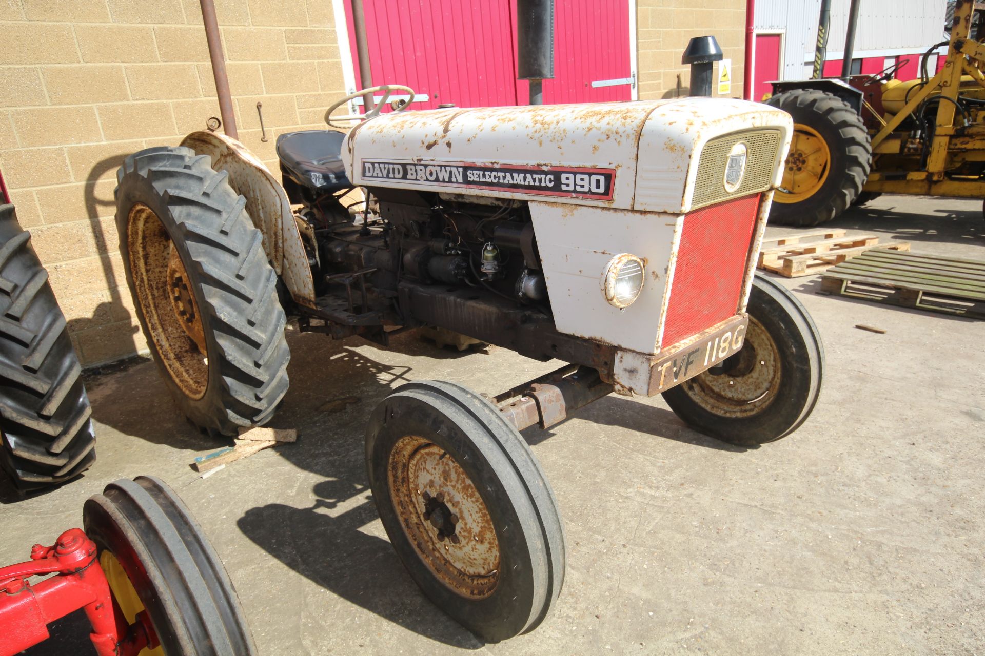 David Brown 990 Selectamatic 2WD tractor. Registration TVF 118G. Date of first registration 10/04/ - Image 2 of 50