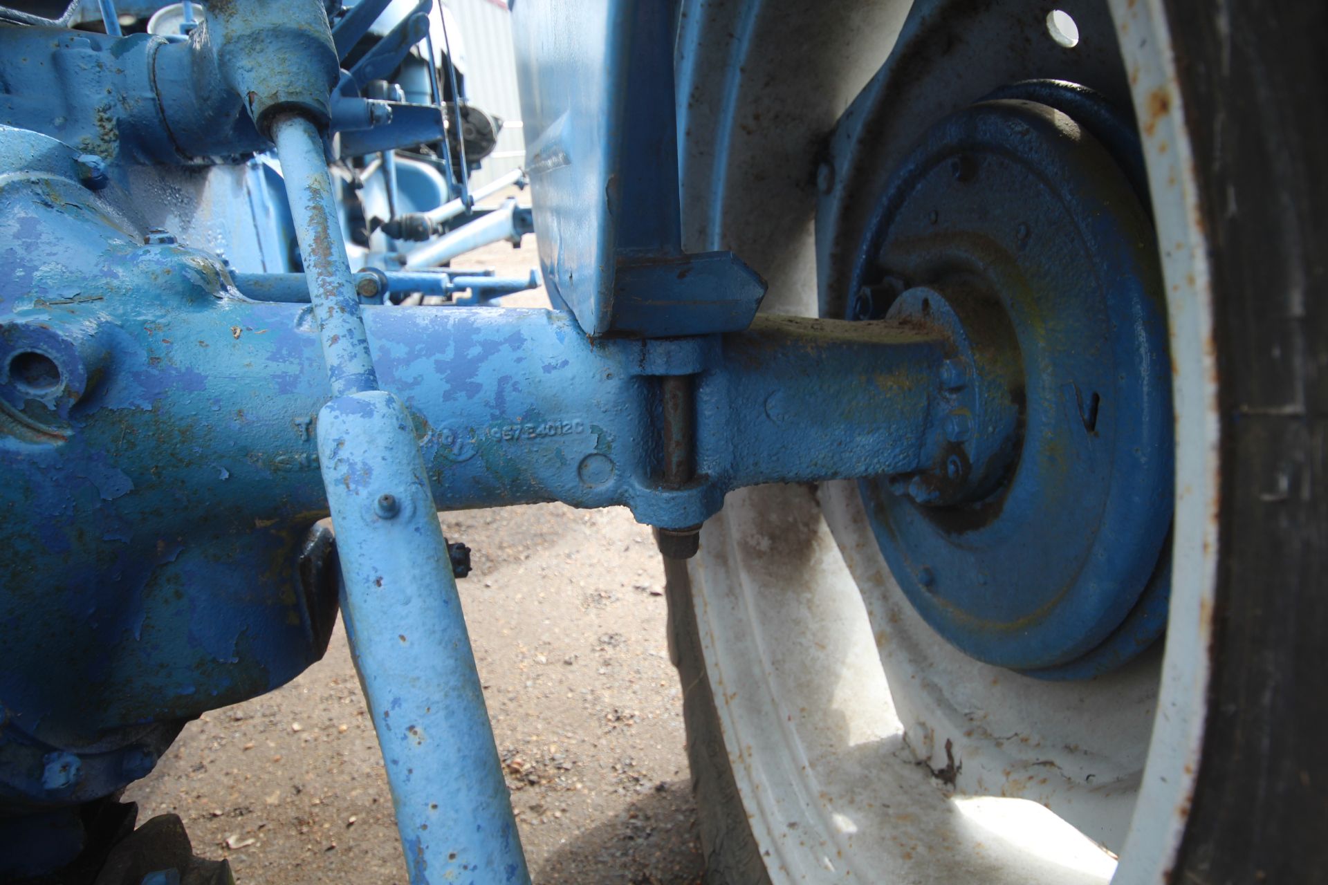 Fordson Dexta 2WD tractor. Registration 4101 PW. Date of first registration 02/02/1962. Key, V5 - Image 26 of 51