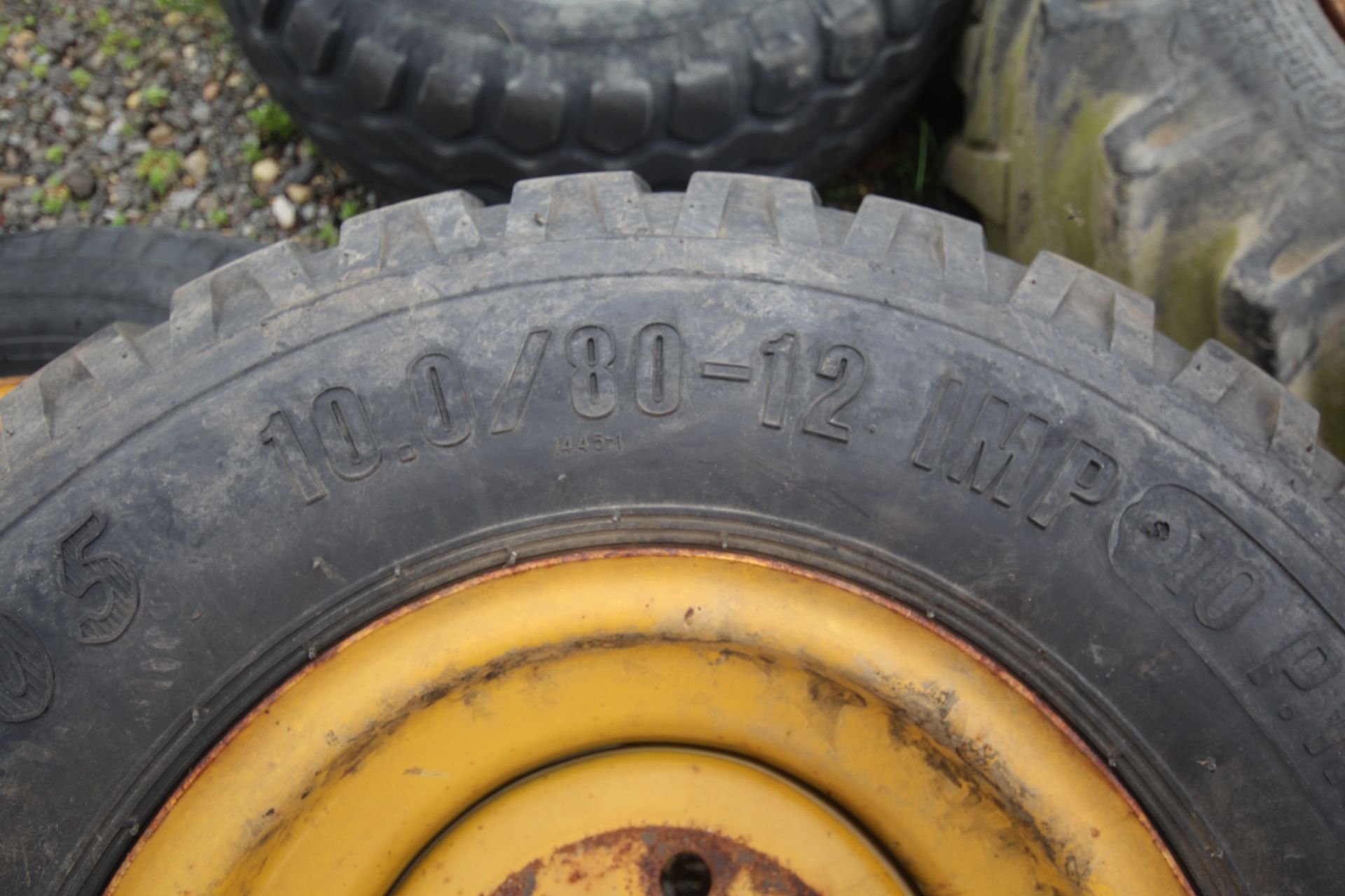 3x trailer wheels and tyres. V - Image 4 of 4