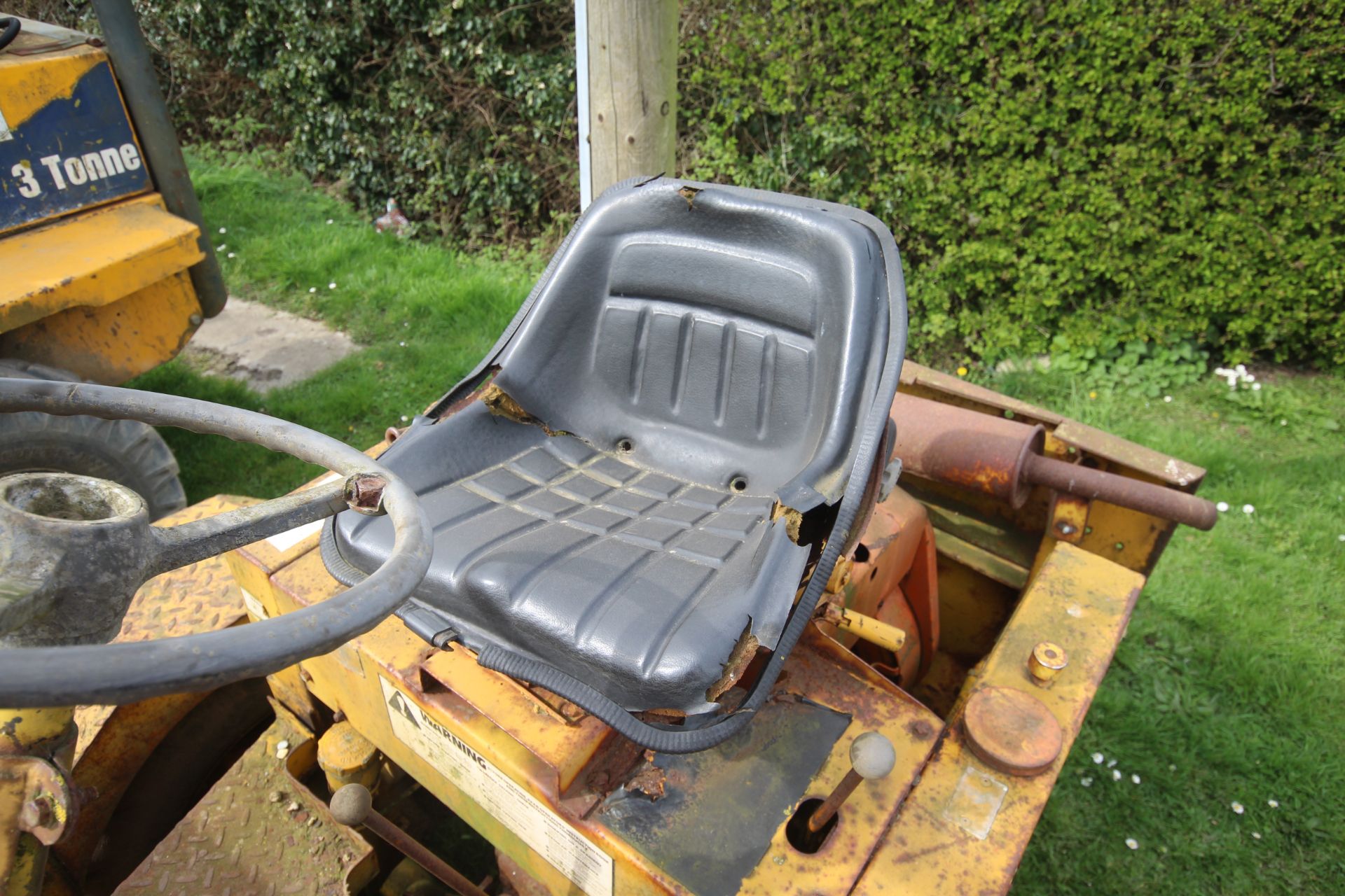 ** Online Video Available ** Thwaites 6000 2.5T 4WD crank start dumper. Vendor reports runs and dri - Bild 20 aus 24