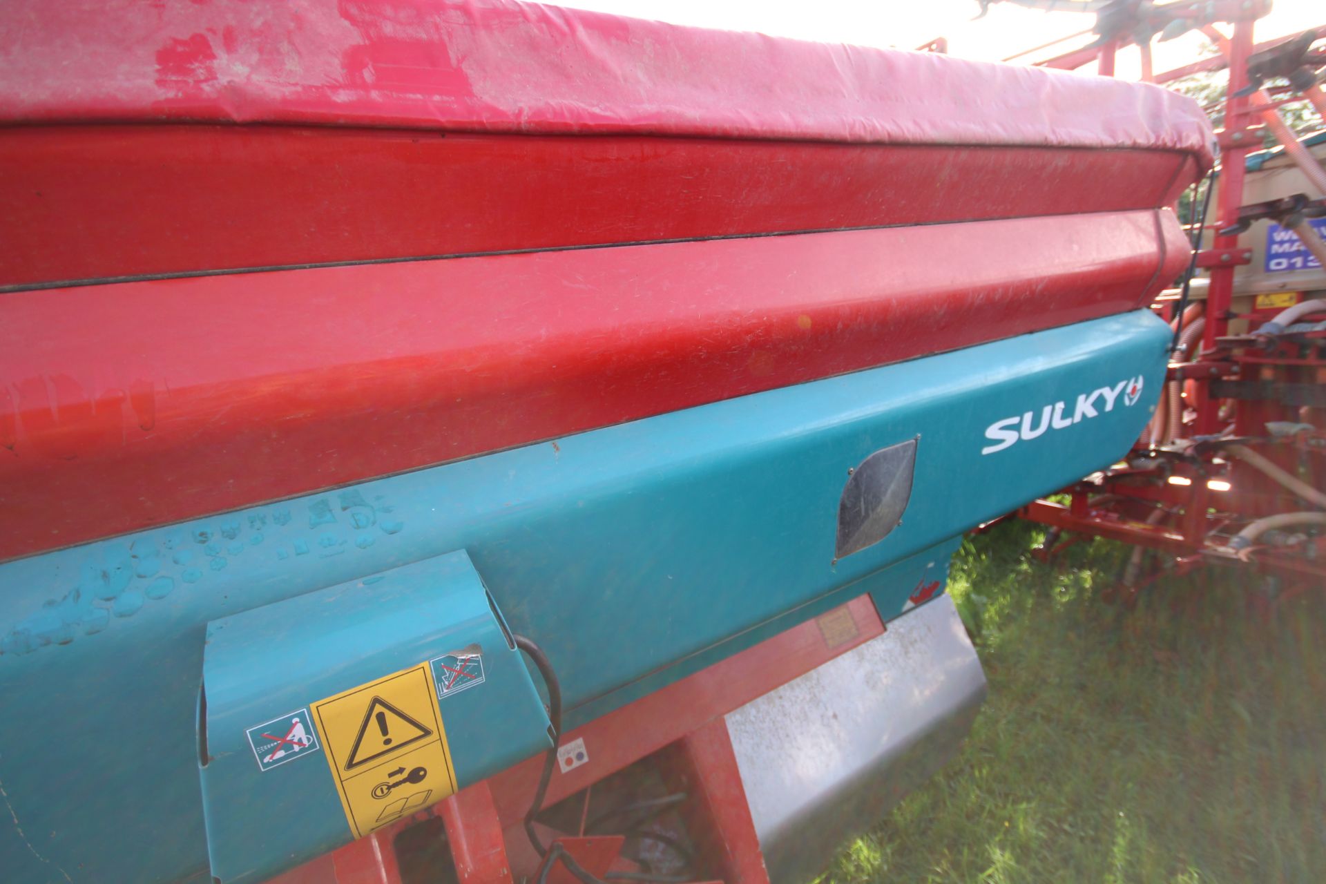 Sulky X44 24m twin disc fertiliser spreader. With SlukyVision control box (tested 15/09/2023) and - Bild 10 aus 16