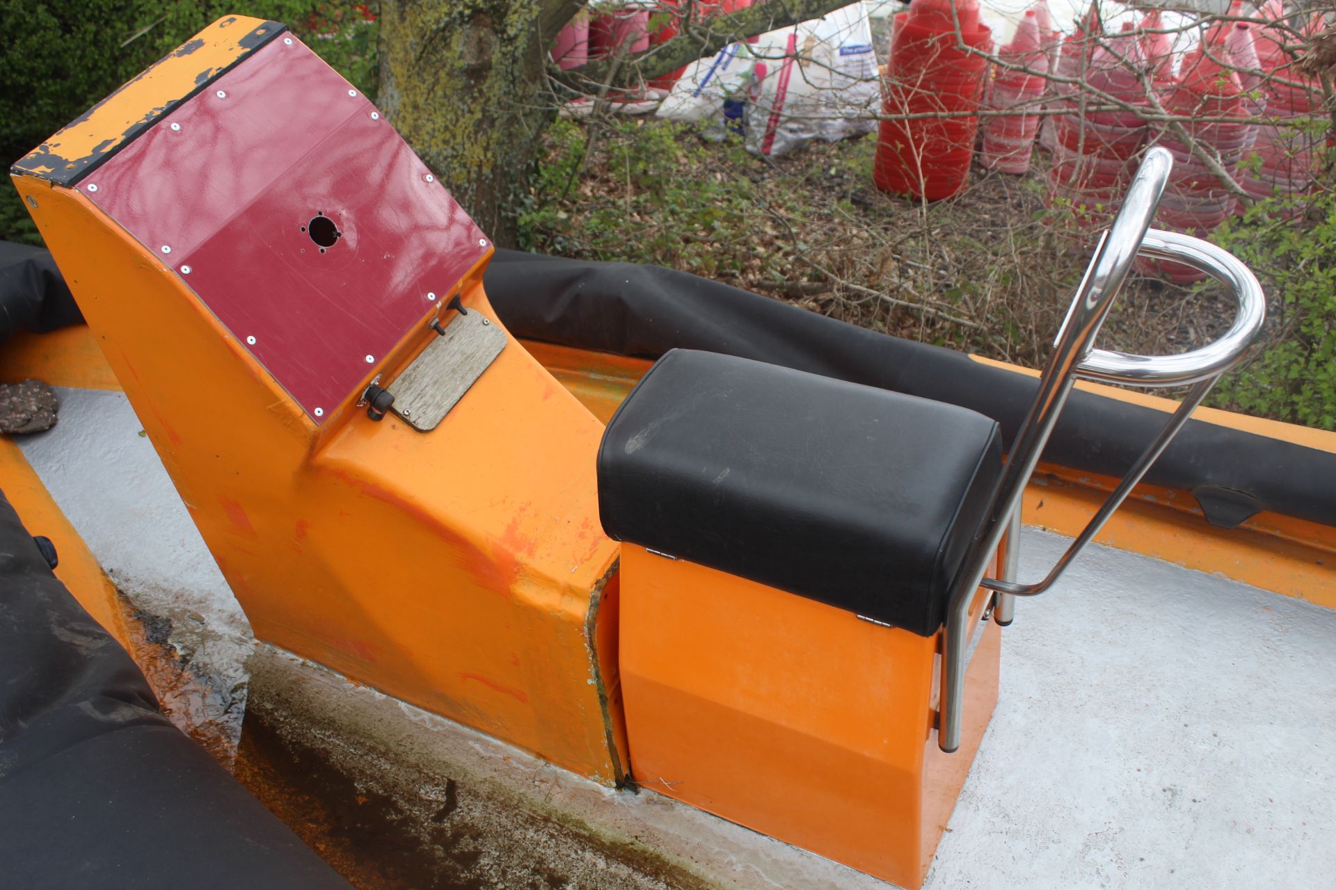 Mir 17ft rib. With fibreglass hull, consol and seat. No trailer, outboard or steering. - Bild 6 aus 14