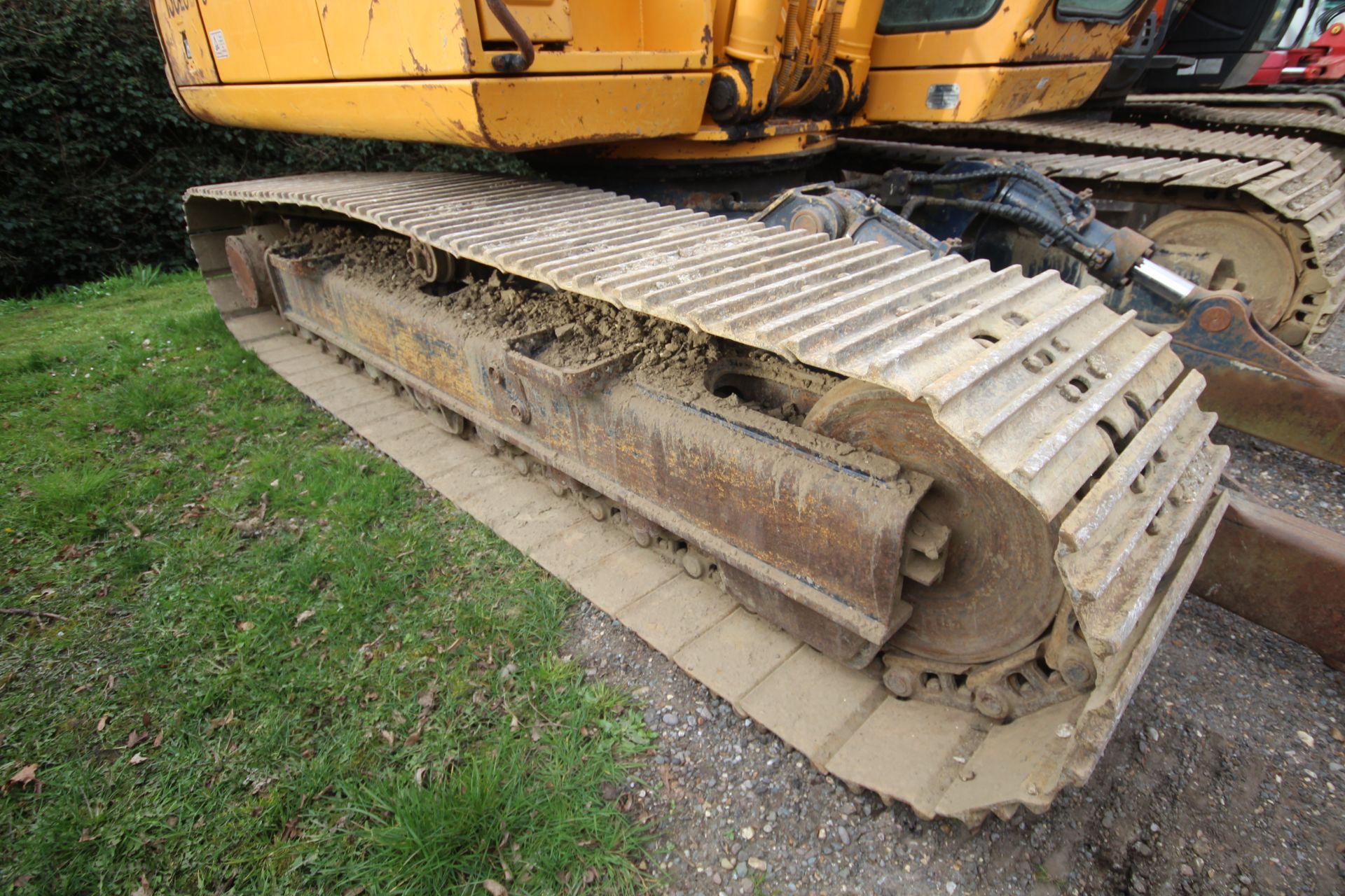 Hyundai Rolex 130 14T LCD-3 steel track excavator. Showing 4,963 hours. 20xx. With two buckets, twin - Image 20 of 70