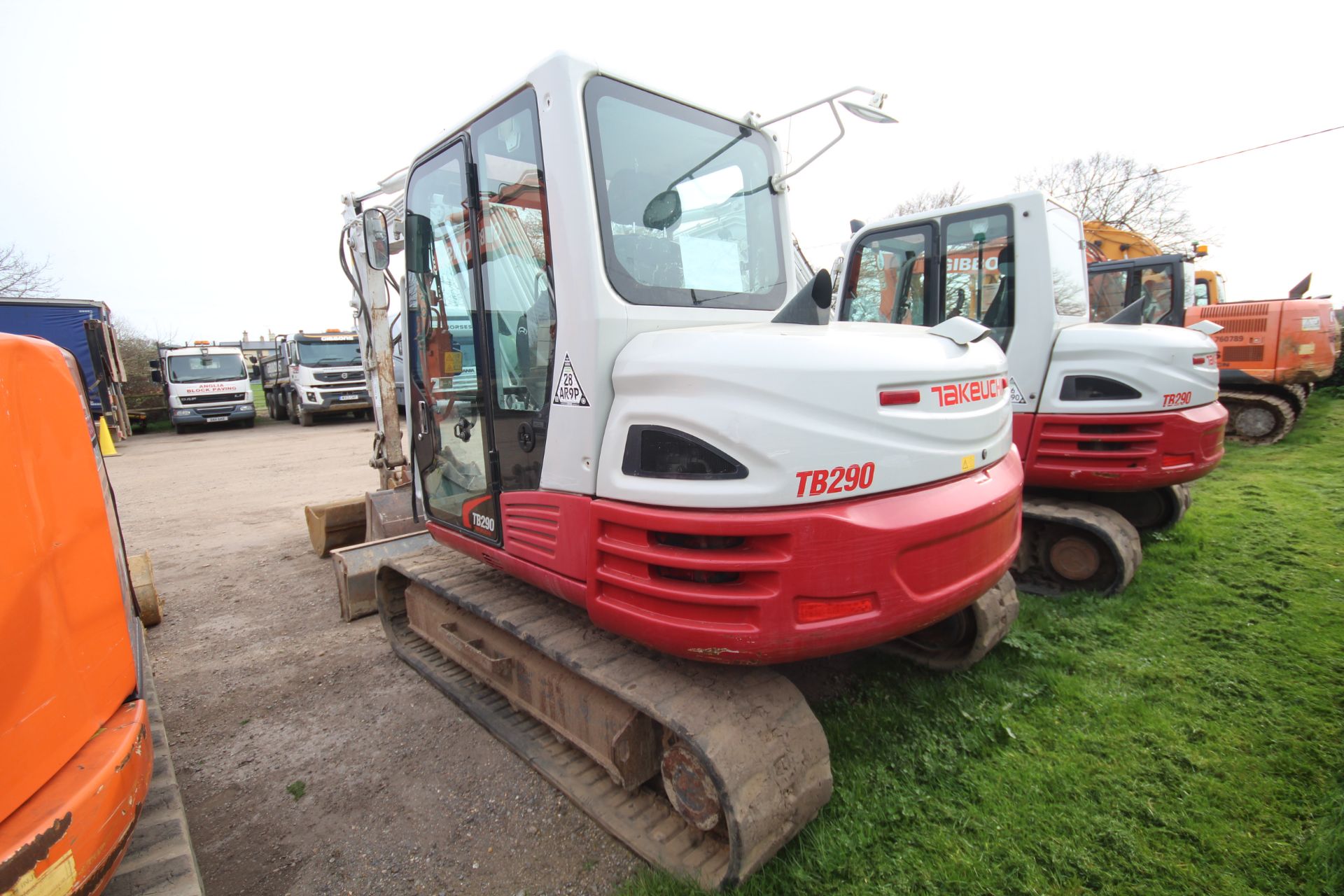 Takeuchi TB290 9T rubber track excavator. 2018. 5,524 hours. Serial number 190200976. With 4x - Image 3 of 68