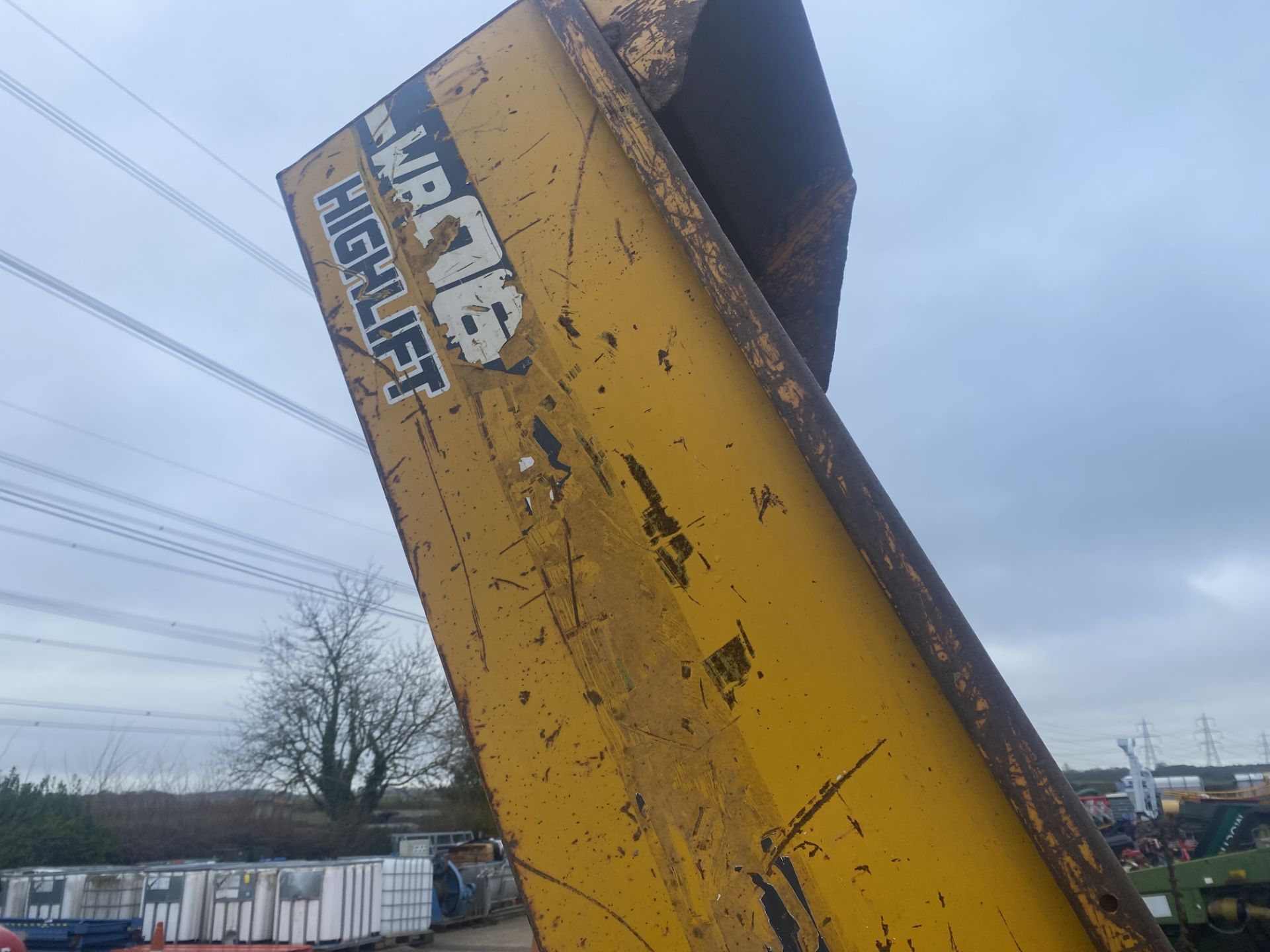 WB06 HighLift tracked pedestrian high tip dumper. 3,318 hours. With Kubota diesel engine. Key held. - Image 35 of 35