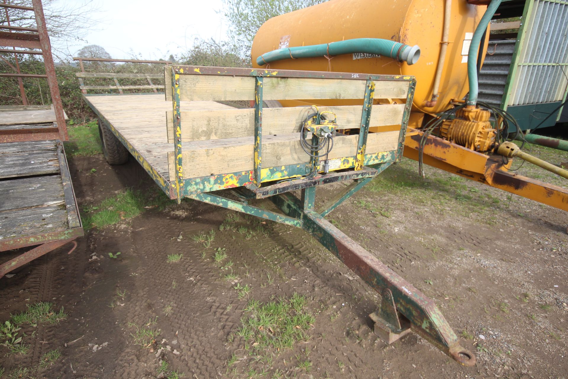 20ft single axle bale trailer. V - Image 2 of 20