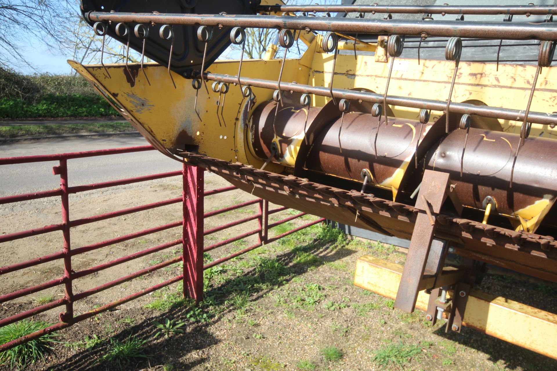 New Holland TX65 5 straw walker combine harvester. Registration N887 SKS. Date of first registration - Image 133 of 163