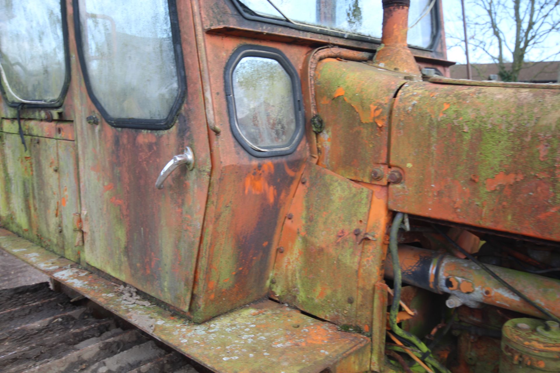 Fiat 100c steel tracked crawler. With Turner rear linkage. Owned from new. Unused for some time - Image 40 of 58