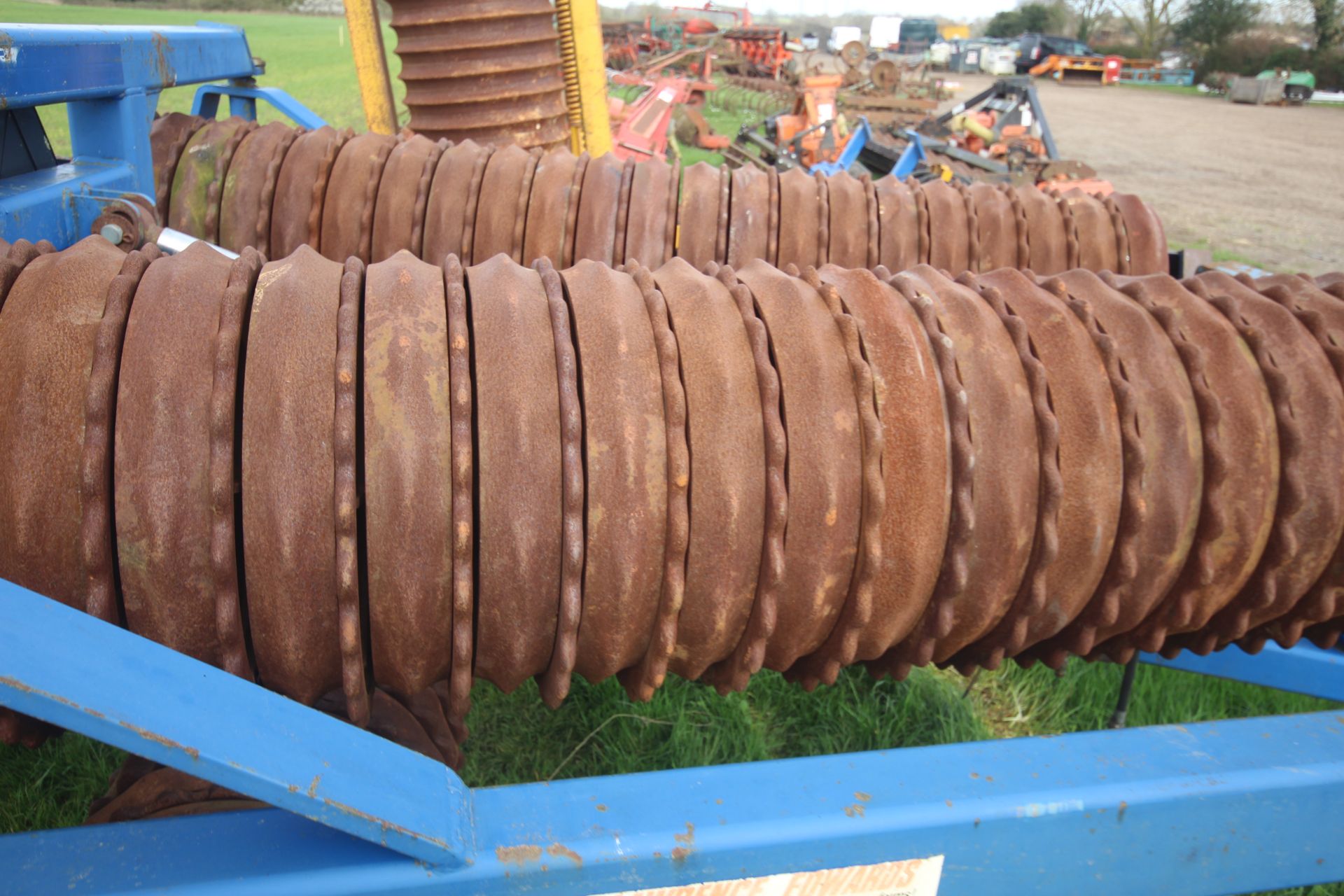 Dalbo 6.3m hydraulic folding rolls. With Snowflake rings. From a local Deceased estate. - Image 18 of 22