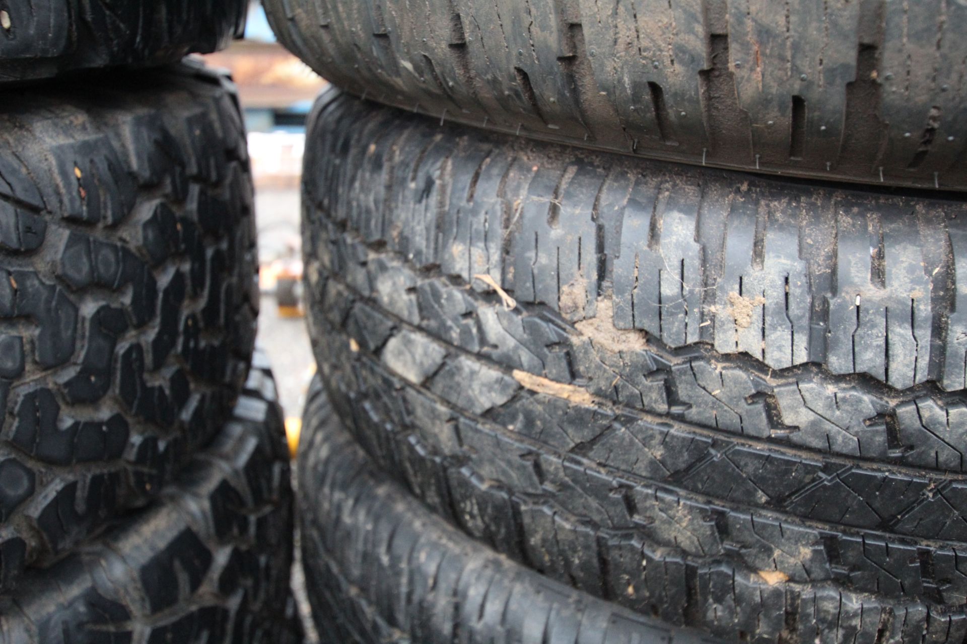 5x 265/65R17 112S Bridgestone Dueler 693iii A/T tyres part worn. V - Image 5 of 7