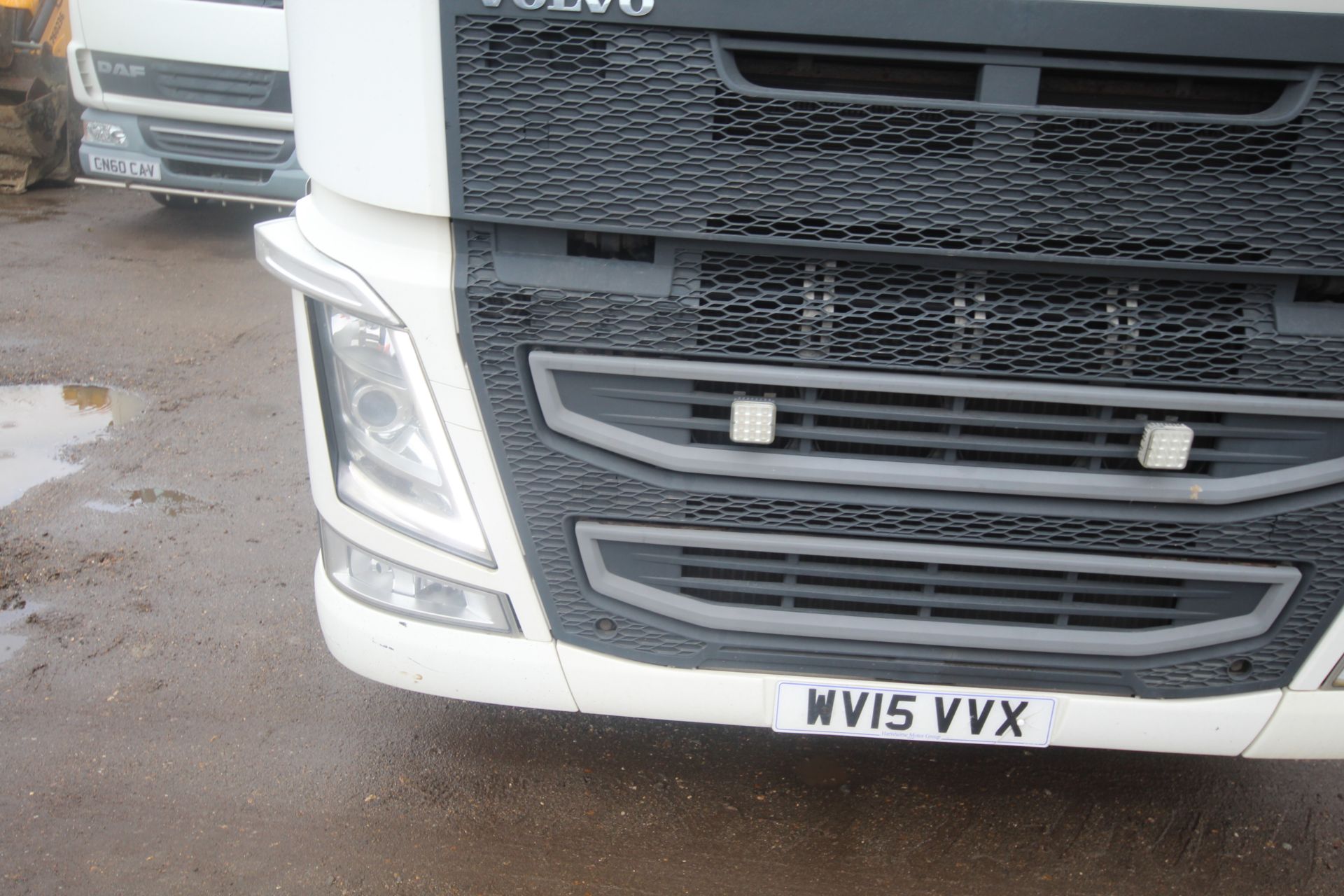 Volvo FH 460 6x2 Euro-6 auto mid-lift 44T unit. Registration WV15 VVX. Date of first registration - Image 67 of 83