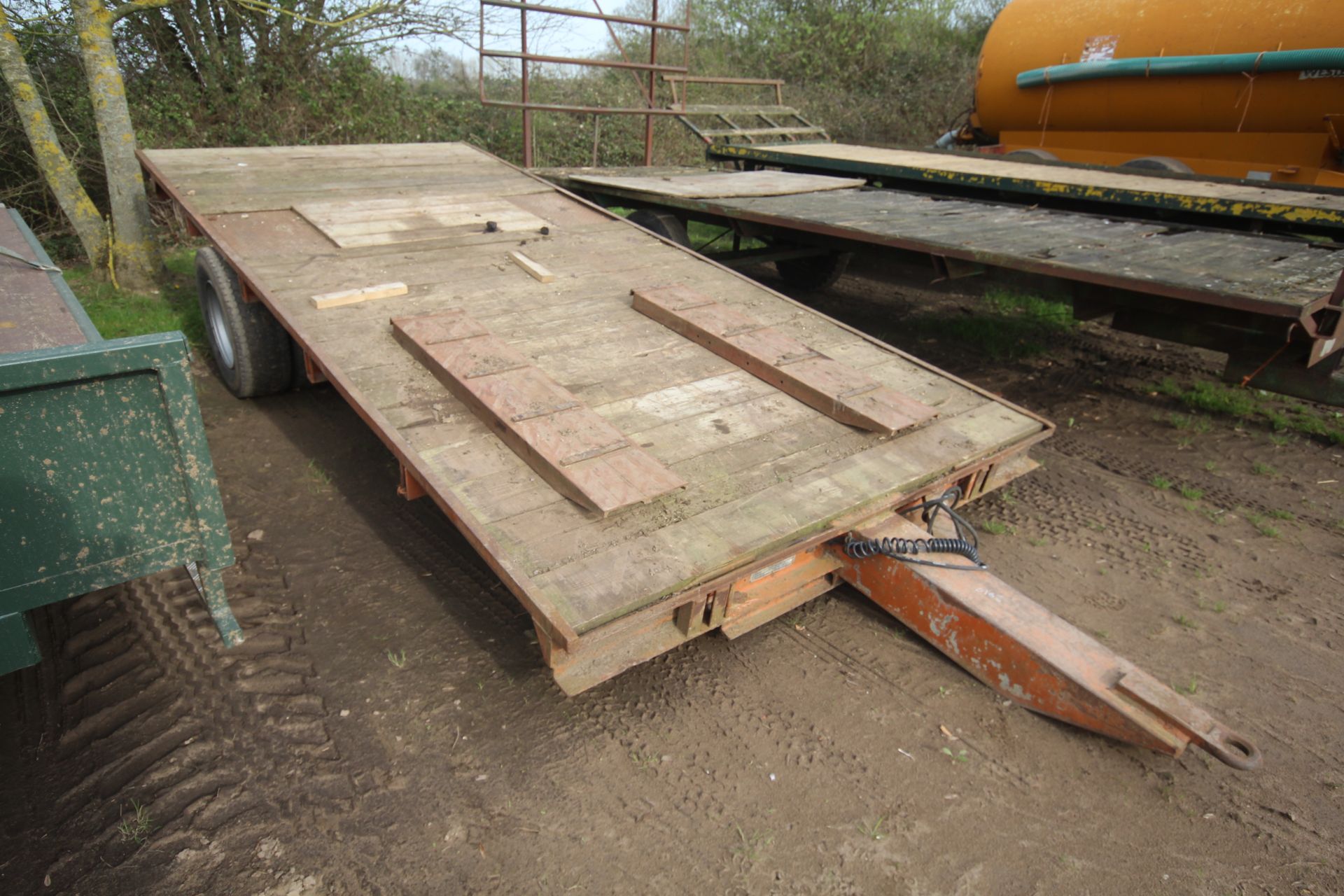 Brian Legg 8T single axle low loader. With lights, hydraulic brakes and ramps. - Bild 2 aus 15