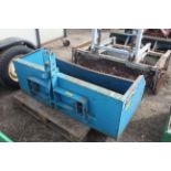 Fleming tipping transport box. V