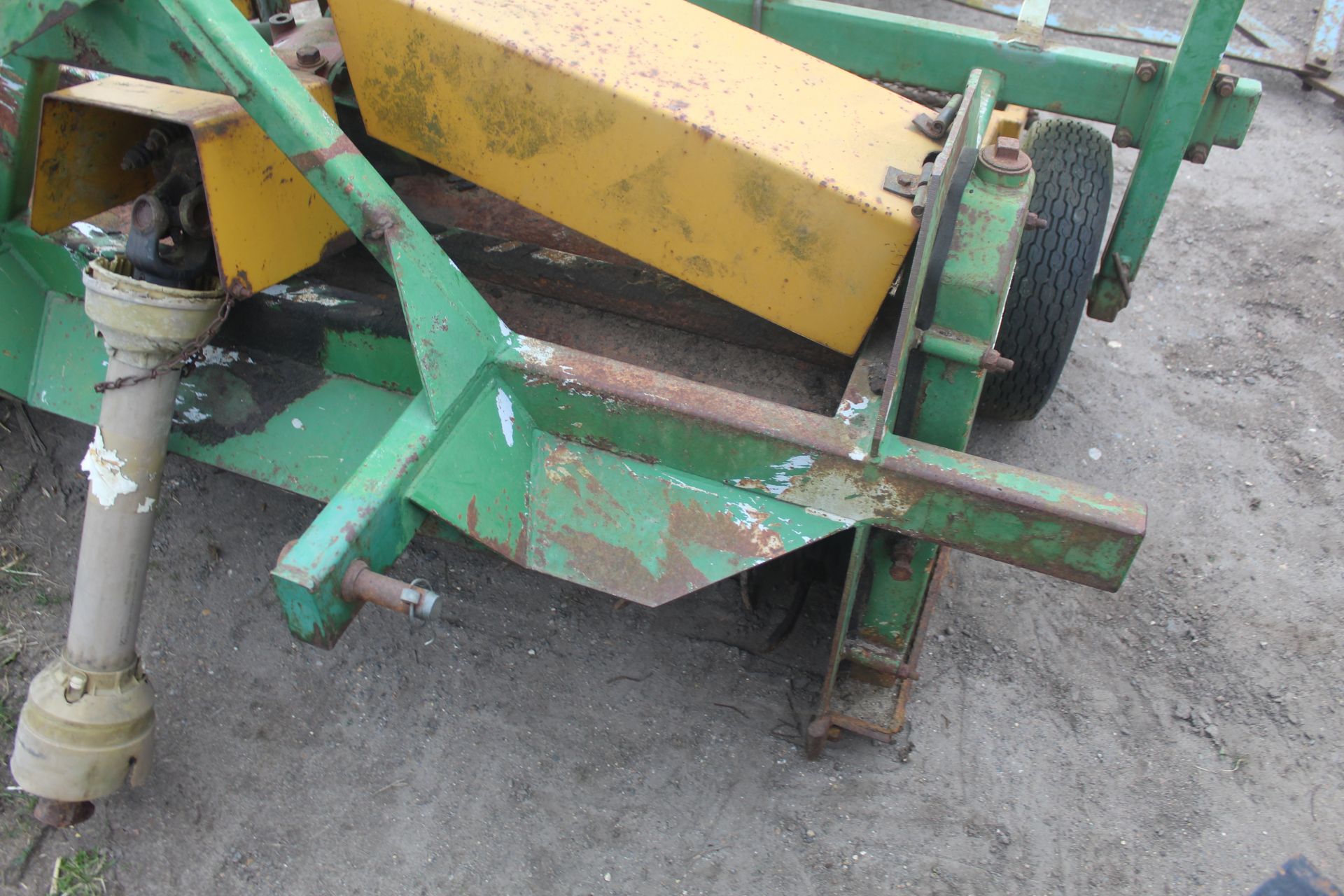 Jones Engineering bed tiller. With crumbler and seedbox. V - Image 6 of 24